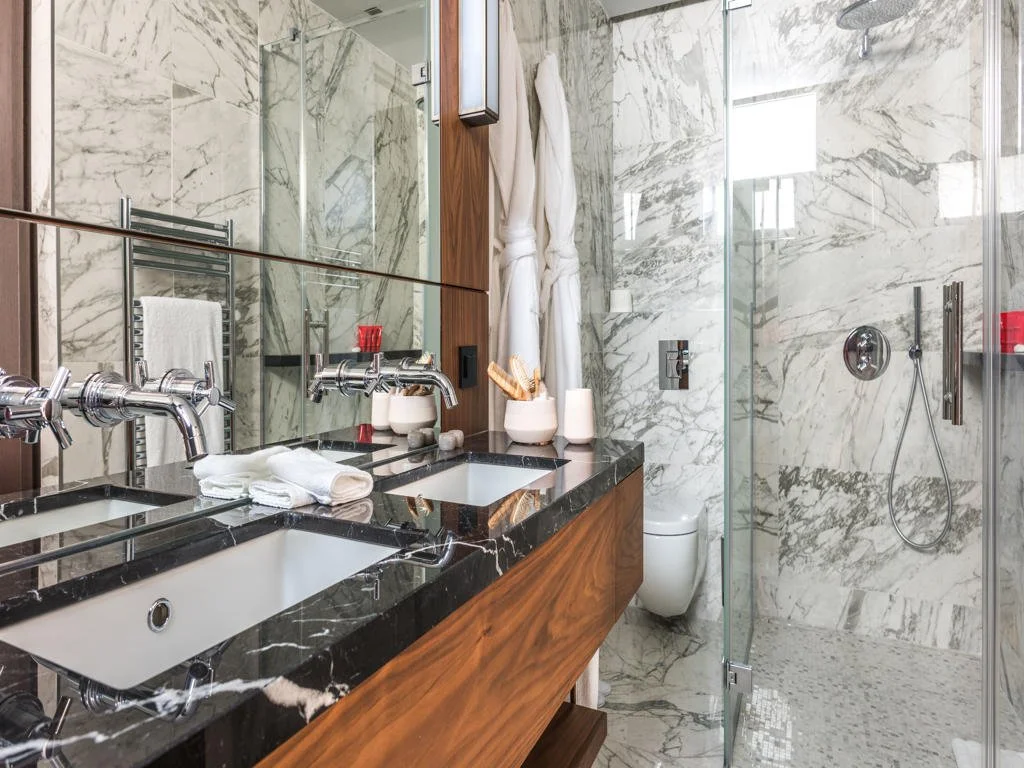 Appartement de luxe à Paris salle de bain