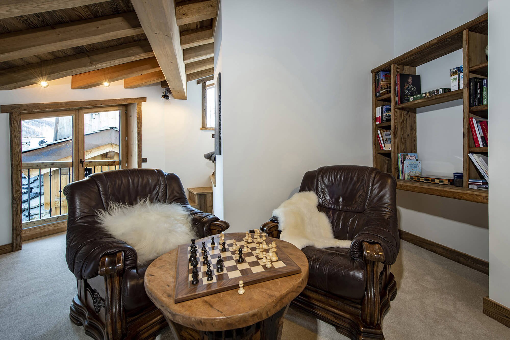 Luxury chalet in Val d'Isère ski in ski out with hotel service, pool and spa