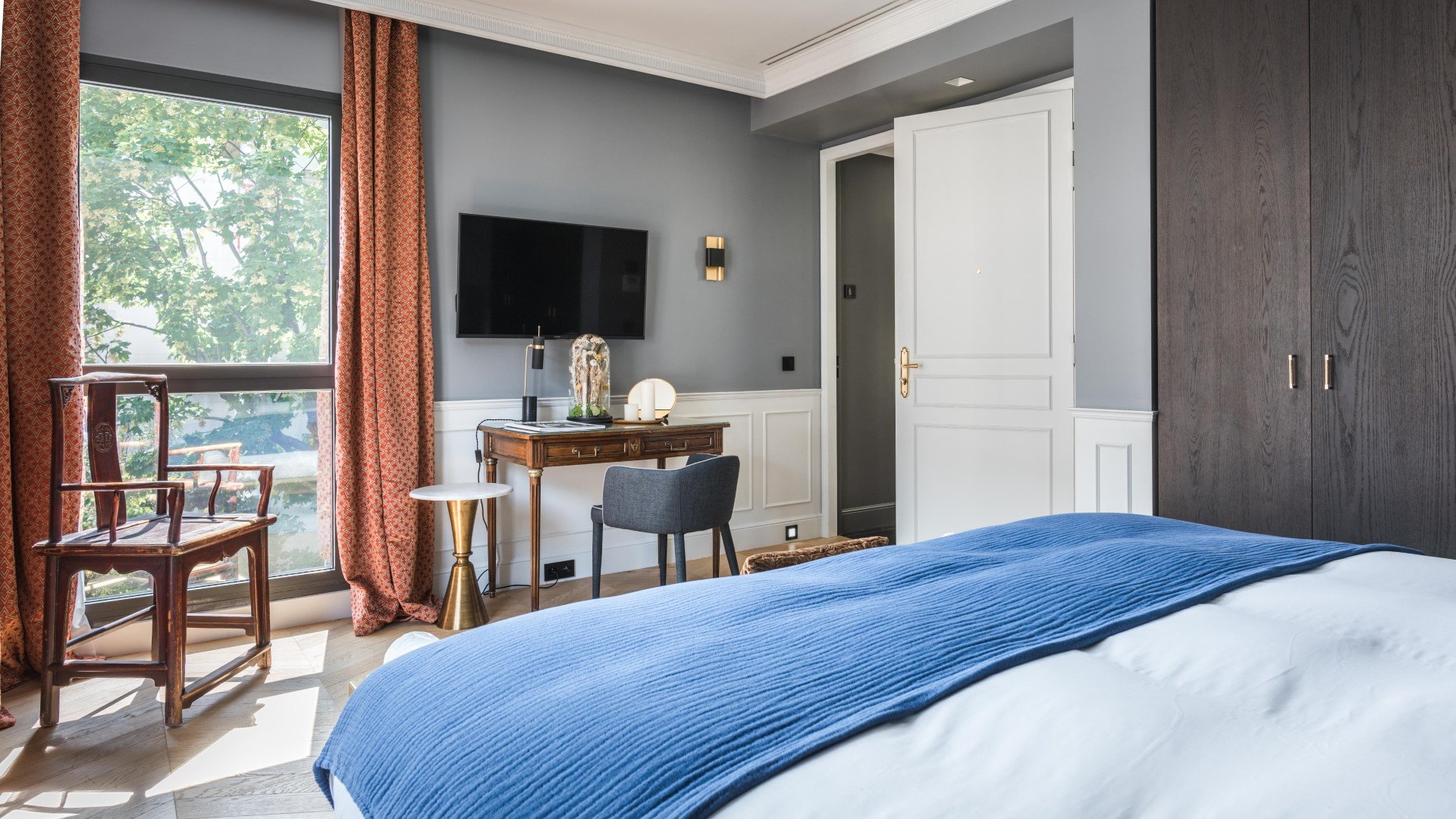 Homanie Paris Mandel bedroom de luxe
