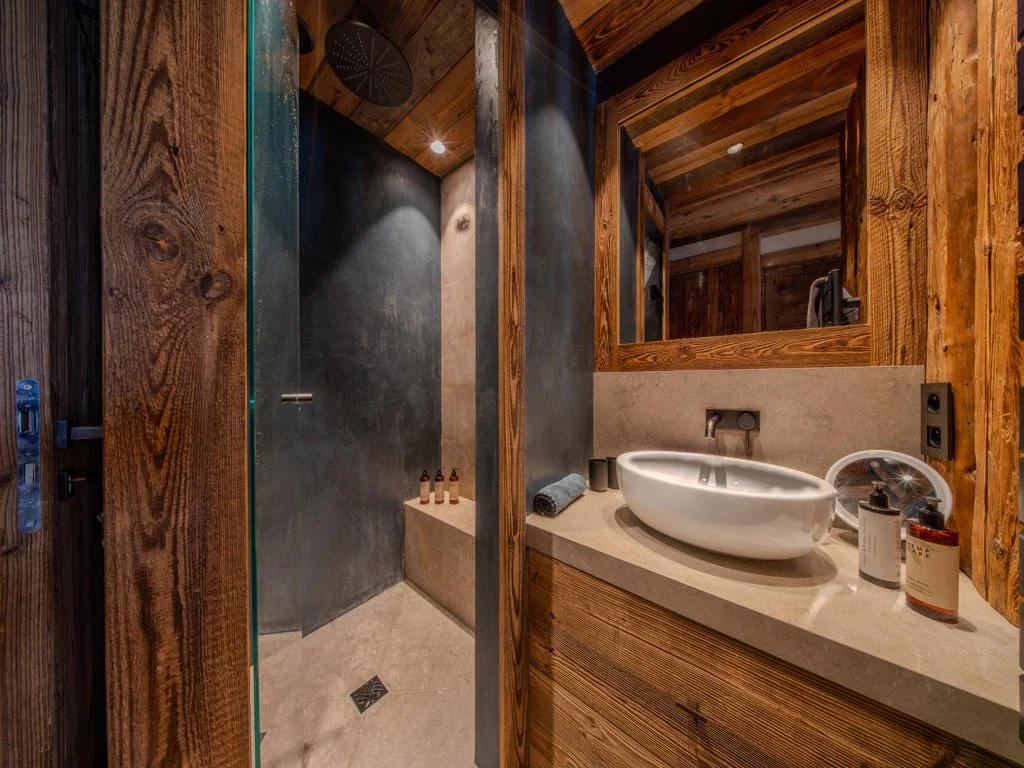 Val d'isere village salle de bain