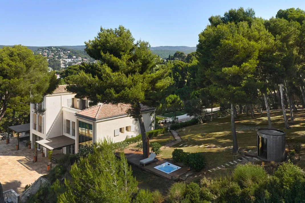 luxury villa in Cassis in South of France