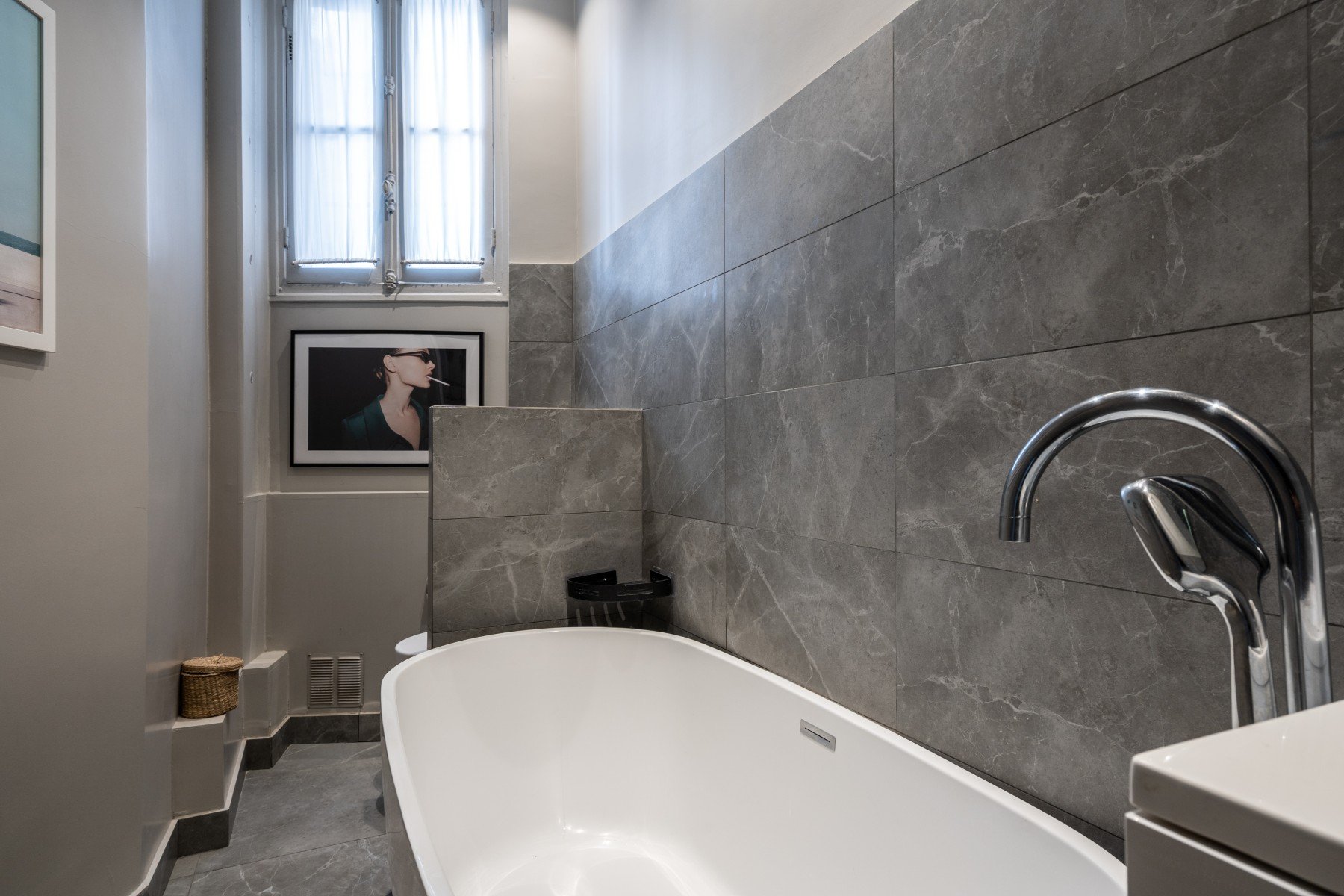 appartement luxe paris université salle de bain