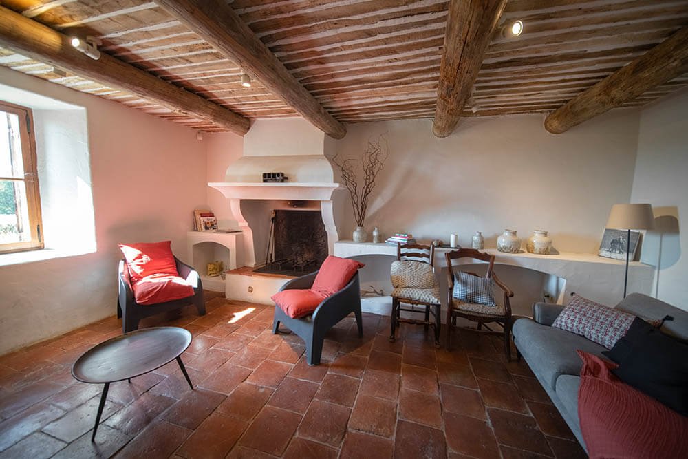 Exceptional Luberon estate in the heart of Provence  