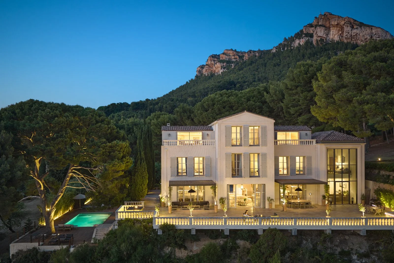 luxury villa in Cassis in South of France