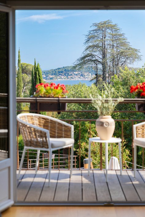 Exceptional house by the sea for a seminar on the Côte d'Azur 
