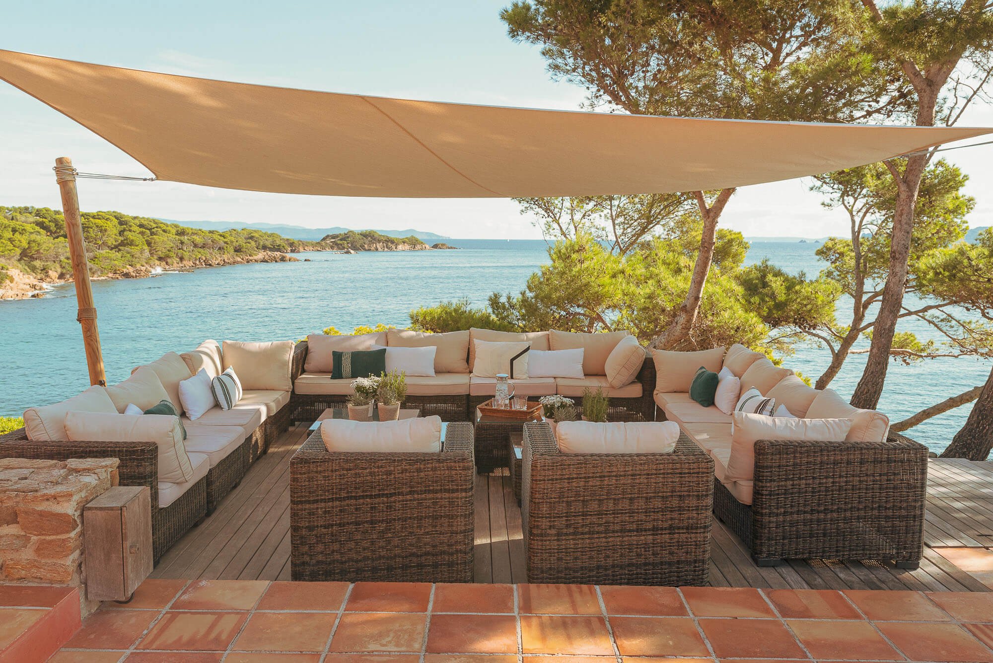 Luxury villa on the Mediterranean at Côte d'Azur near Giens