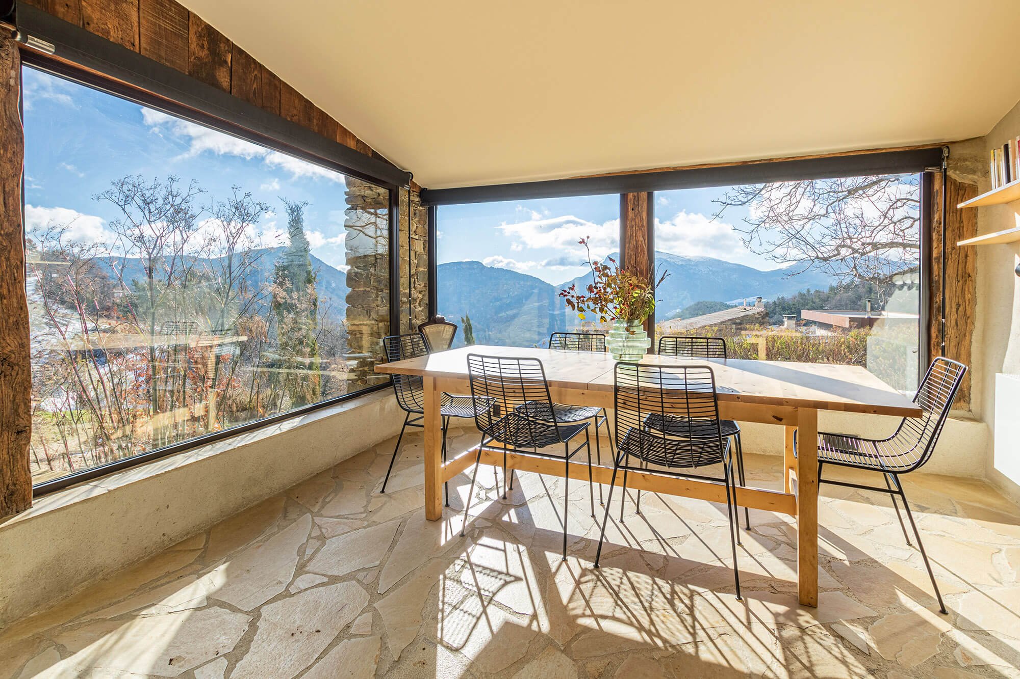 Luxurious, eco-friendly home for your seminar in Drôme provençale in the South of France