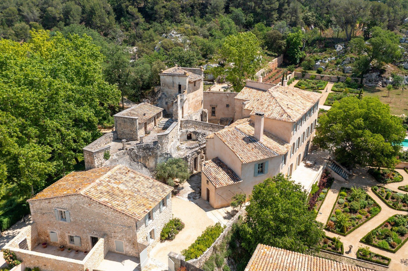 Exceptional estate in Bonnieux in the heart of the Luberon  