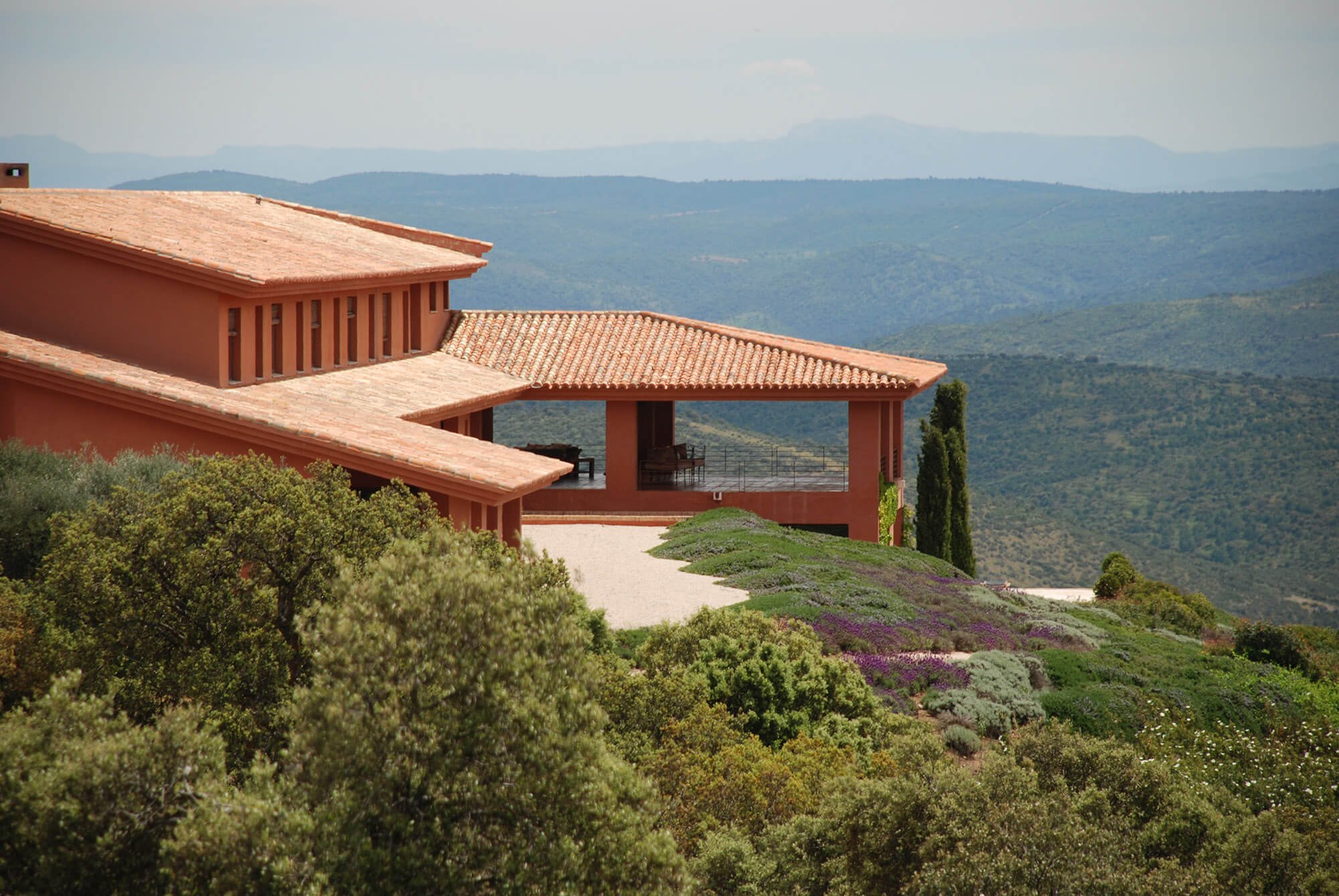 Luxury Castilian estate in Spain in the heart of nature and mountains with hotel service