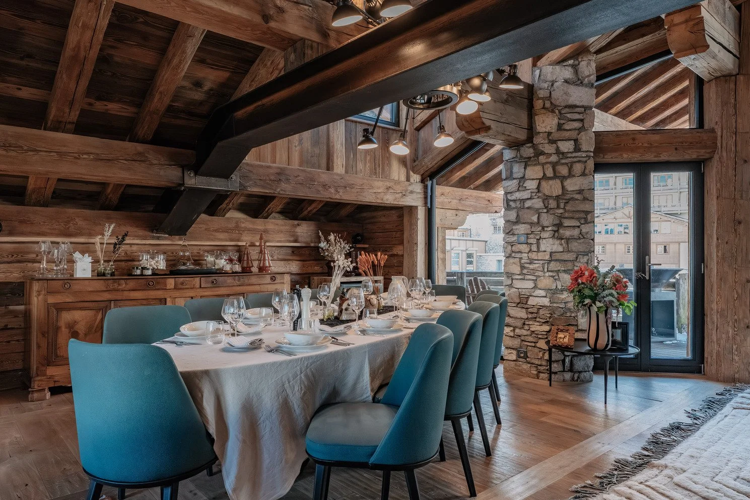 Chalet de luxe à Val d'Isère salle à manger