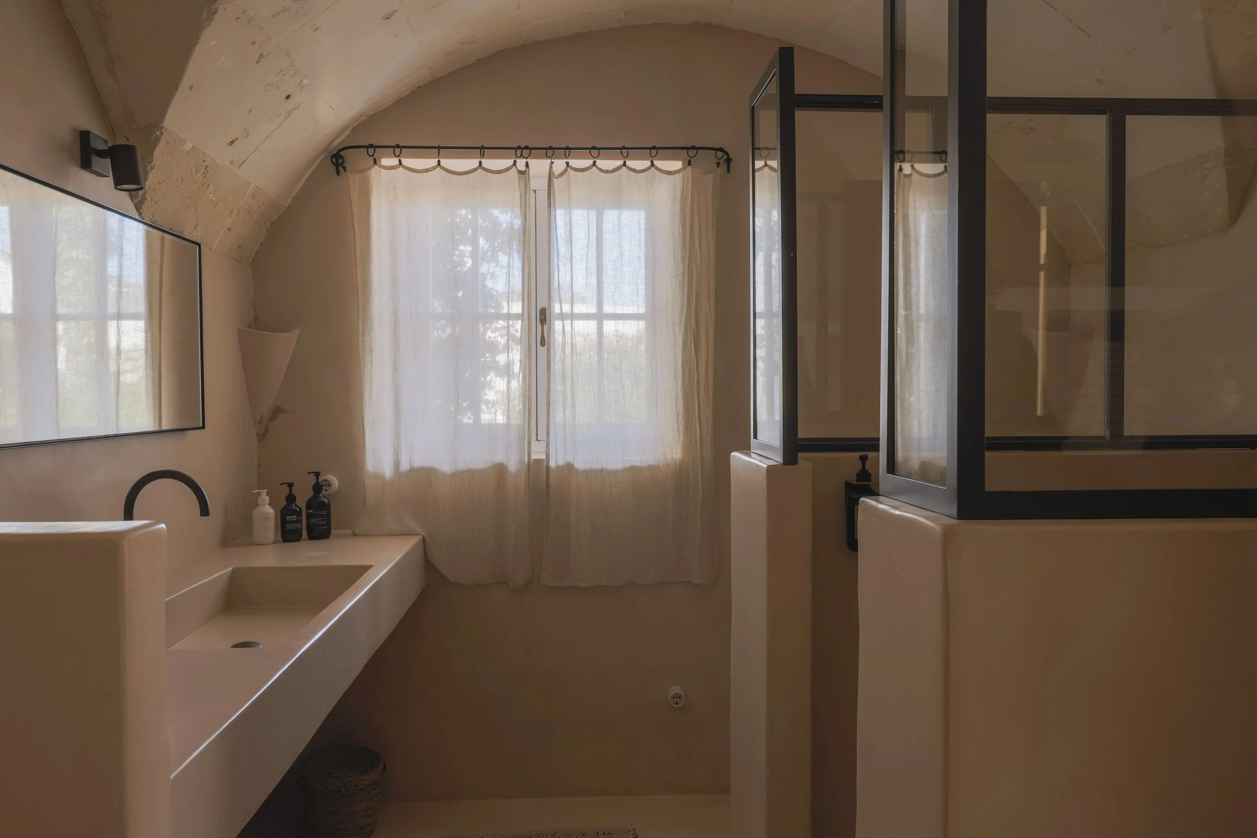 villa luxe minorque hacienda salle de bain