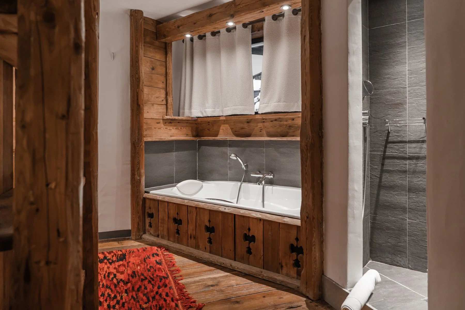 Chalet de luxe à Val d'Isère salle de bain