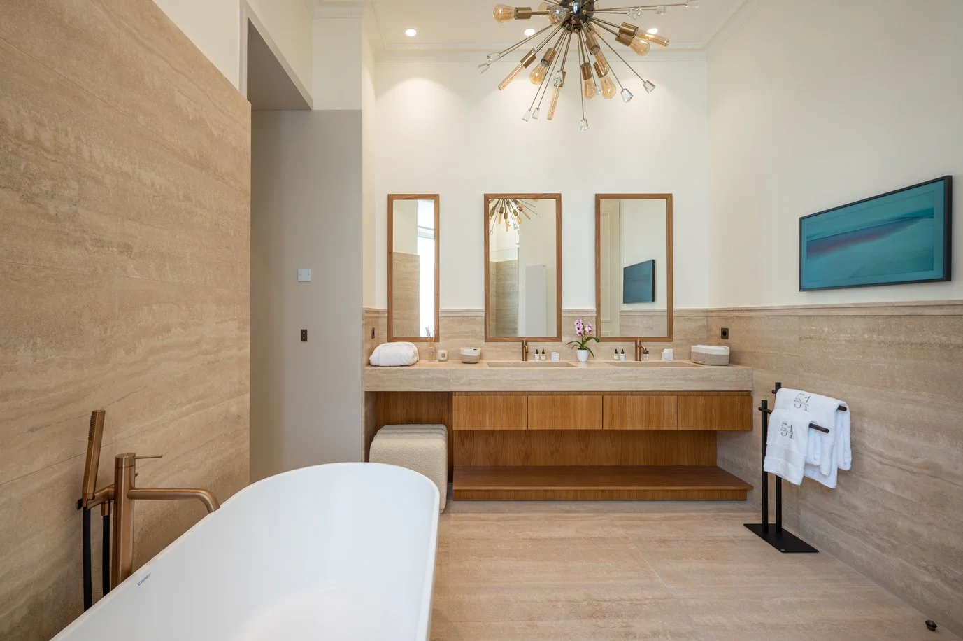 Appartement de luxe Paris Montaigne salle de bain