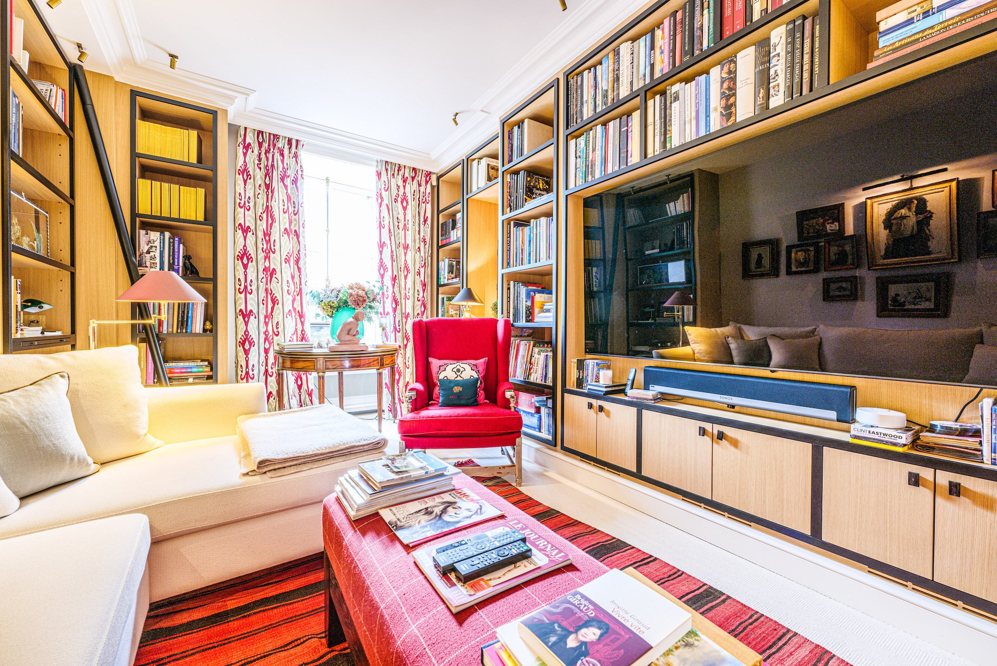 Exceptional apartment in the heart of Paris and the 7th arrondissement 