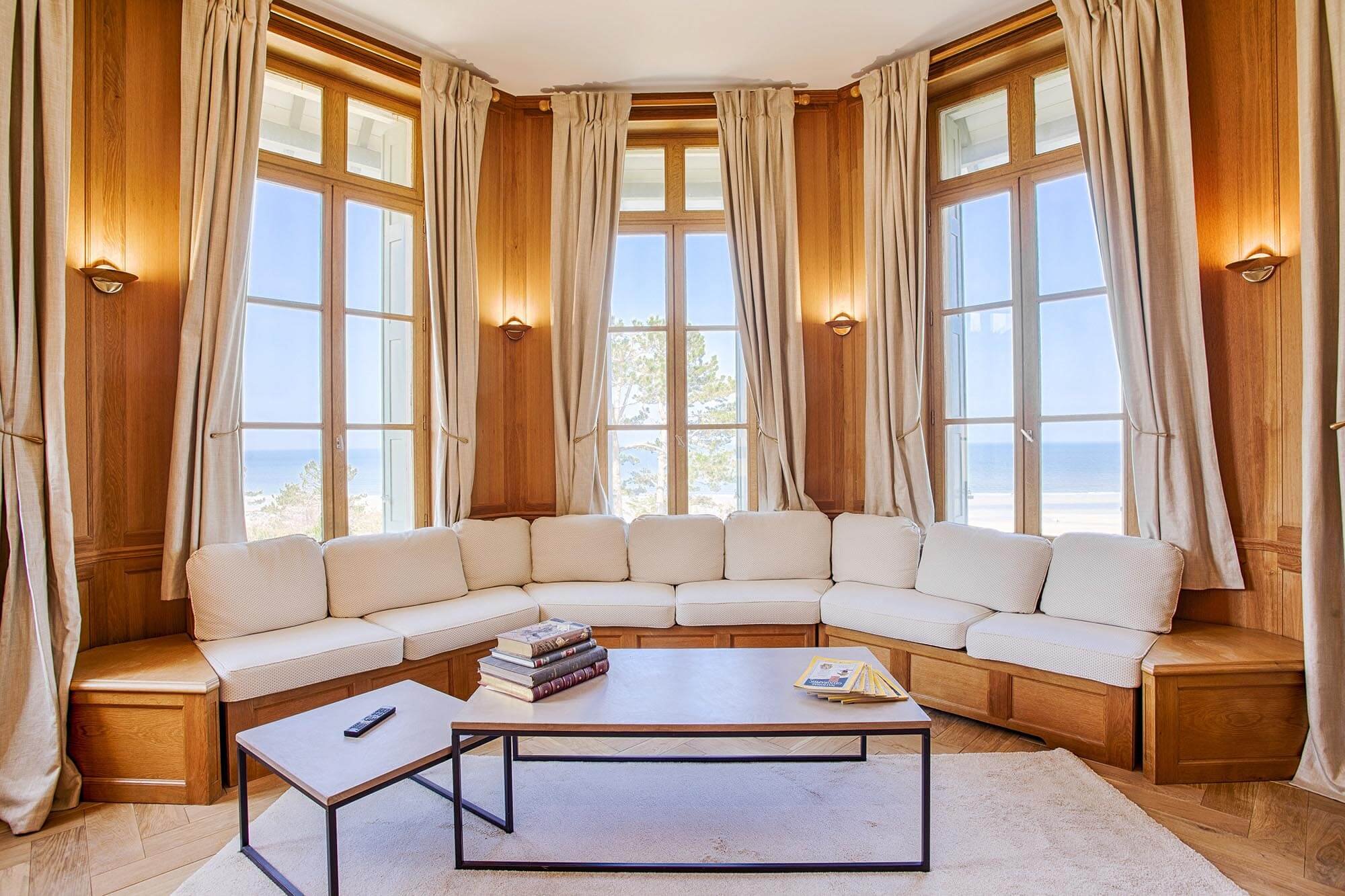 Luxury villa rental in deauville