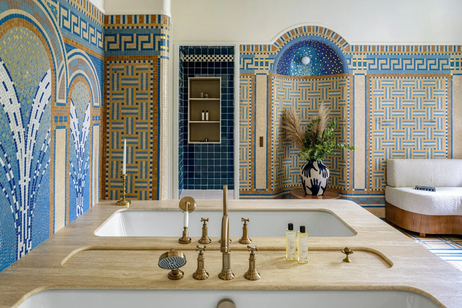 location appartement de luxe à Paris Montmartre salle de bain