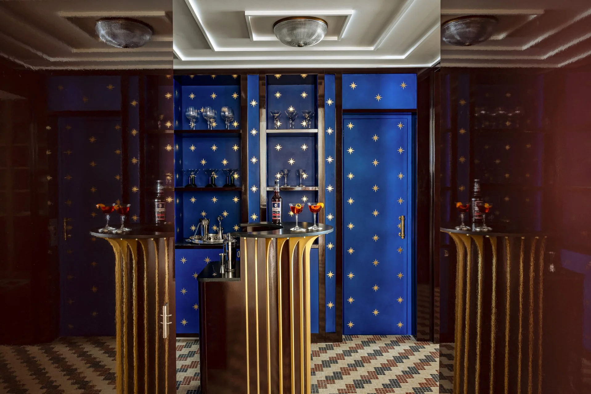 location appartement de luxe à Paris Montmartre bar