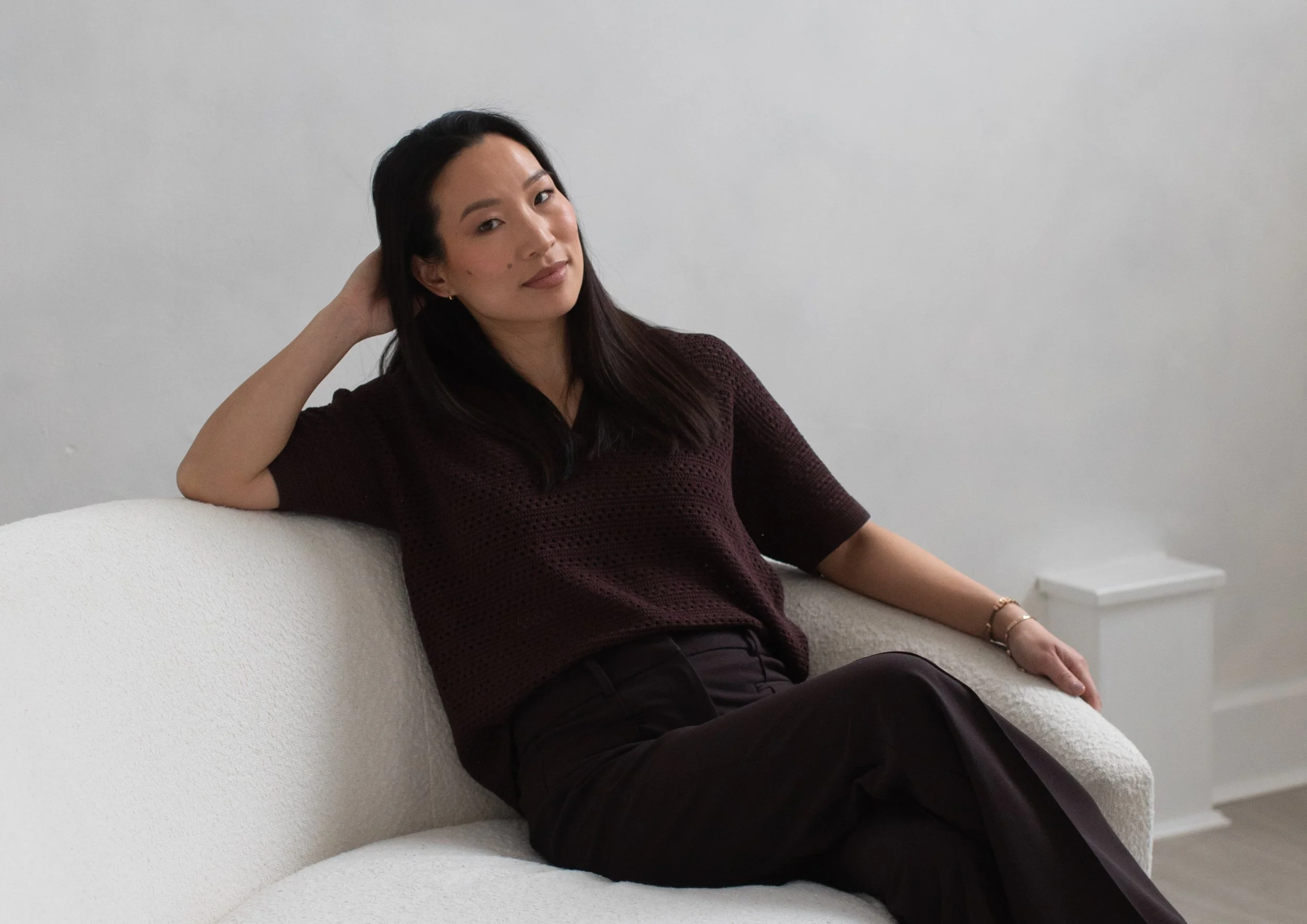 Portraits are confident and stylish, and used sparingly to maintain Davina’s exclusivity.