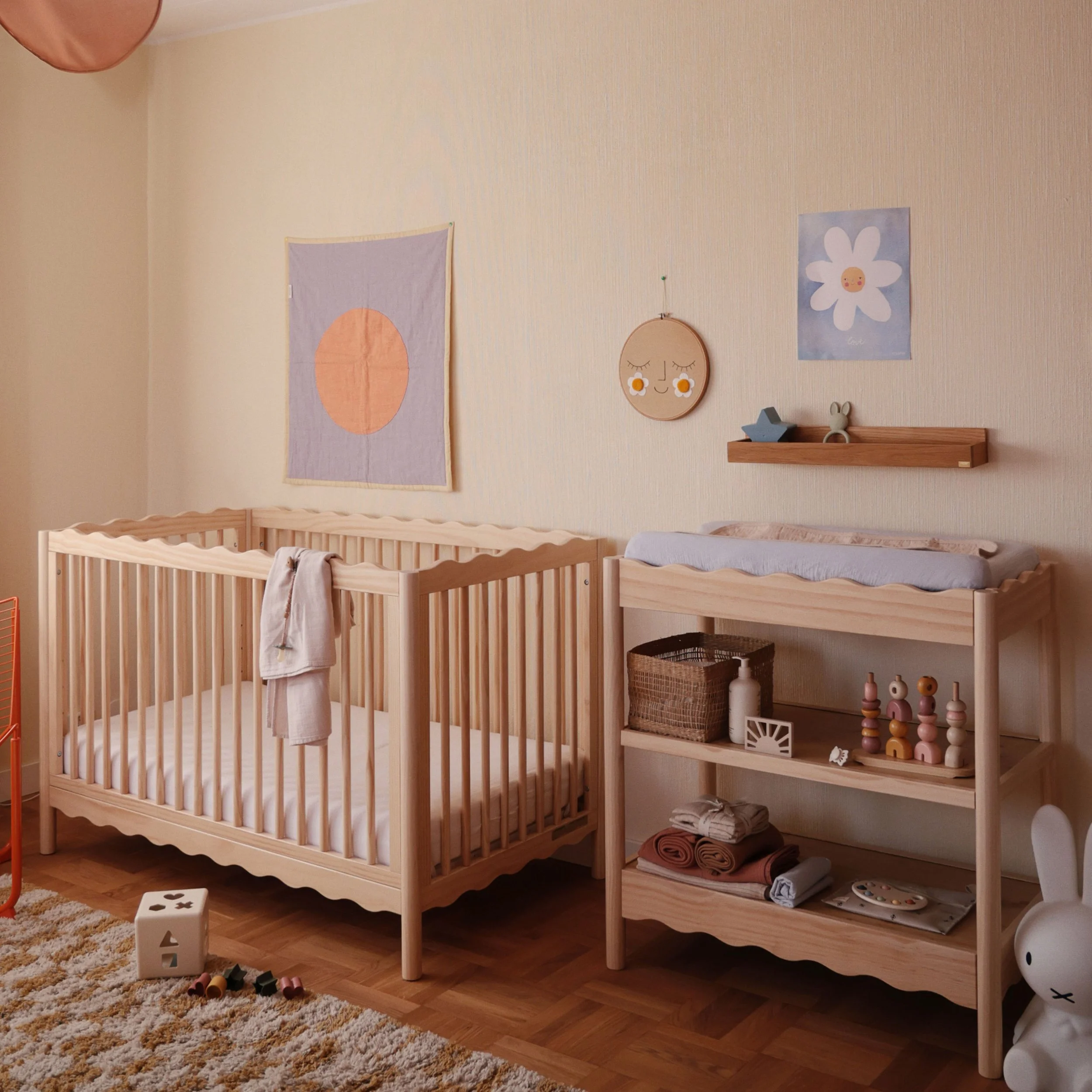 M27901BD_Swell 4-in-1 Convertible Crib with Toddler Bed Conversion Kit_2.jpg