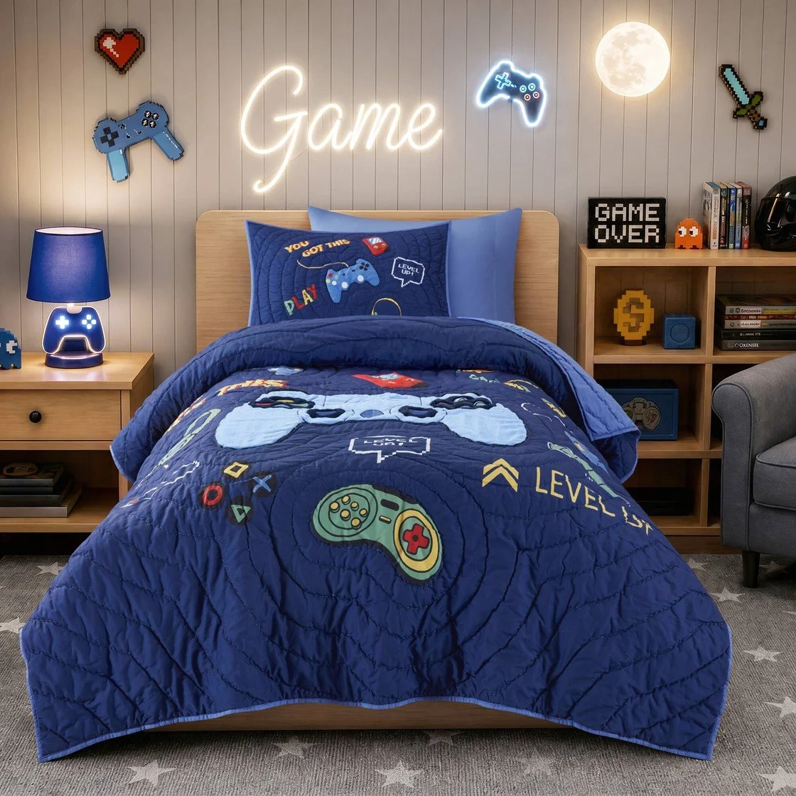 Game Quilt Cotton Quilt Set by Intelligent Design Kids | Navy
