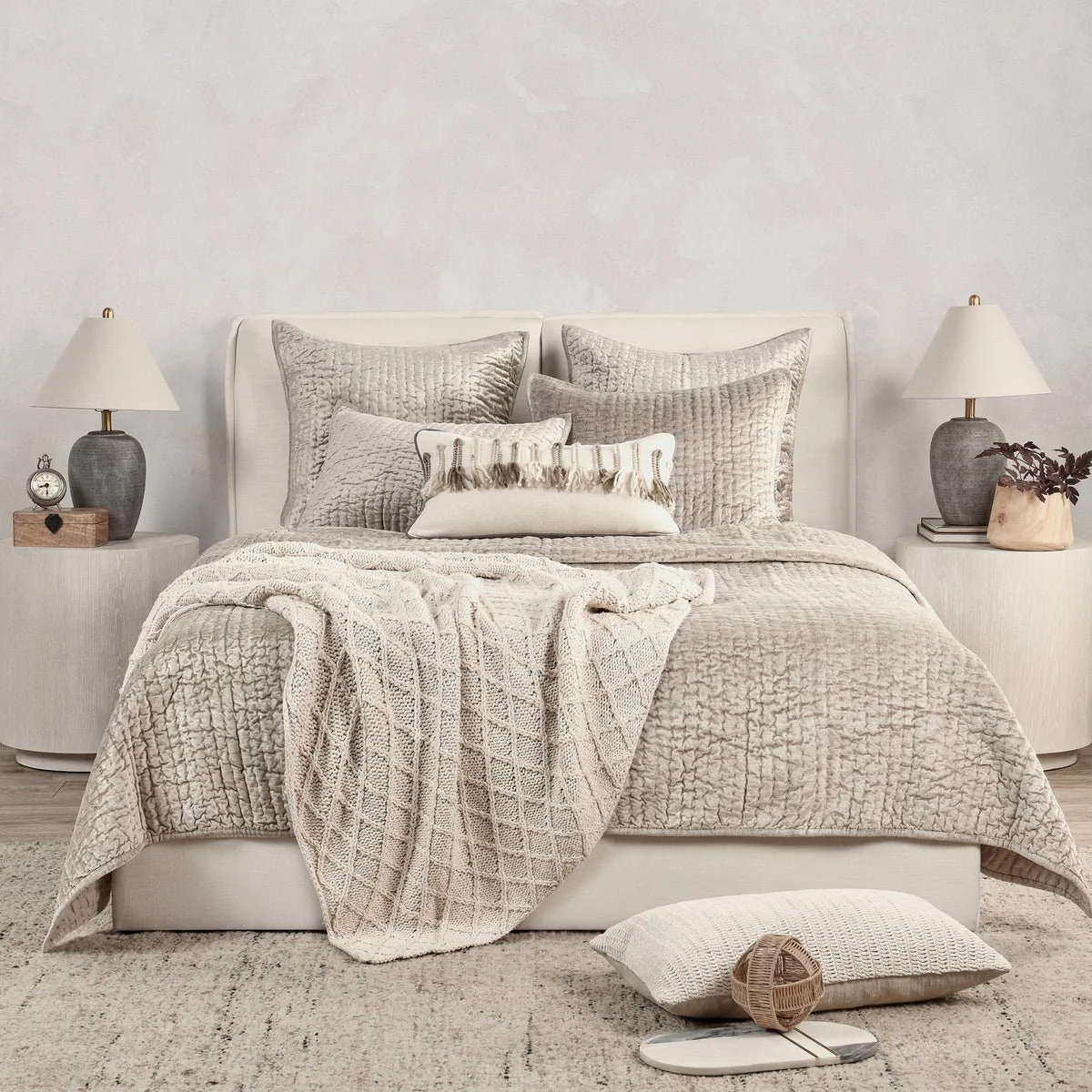 BEDQ422K_LS_5_e18d4535-b553-4d03-9d72-010549d8feab.jpg