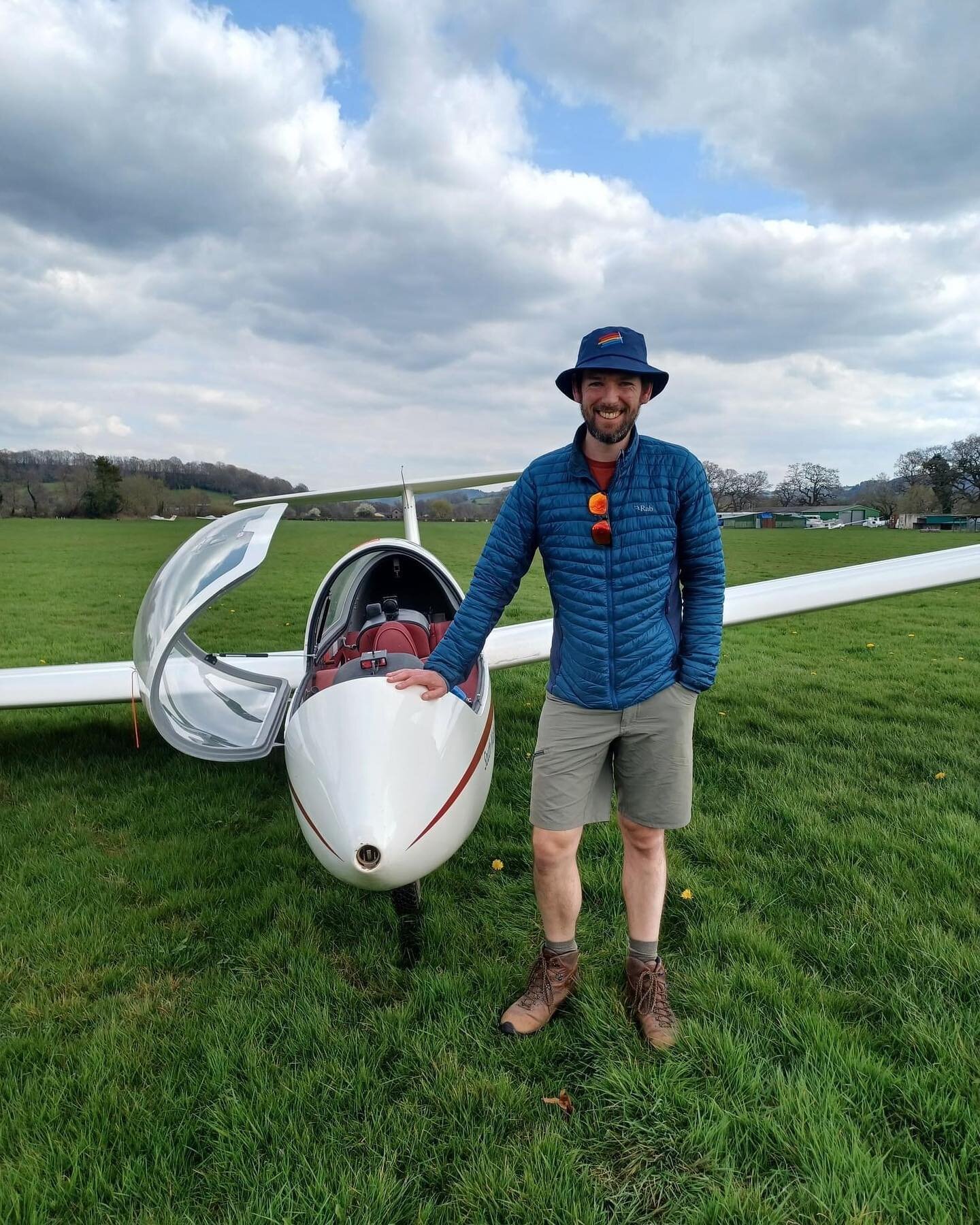 What a great weekend. Congratulations to David for his first solo! Also plenty of soaring flights to kick start the season. 

If you&rsquo;ve always wanted to learn to fly, why not check out gliding and give one of our experience flights a go, these 