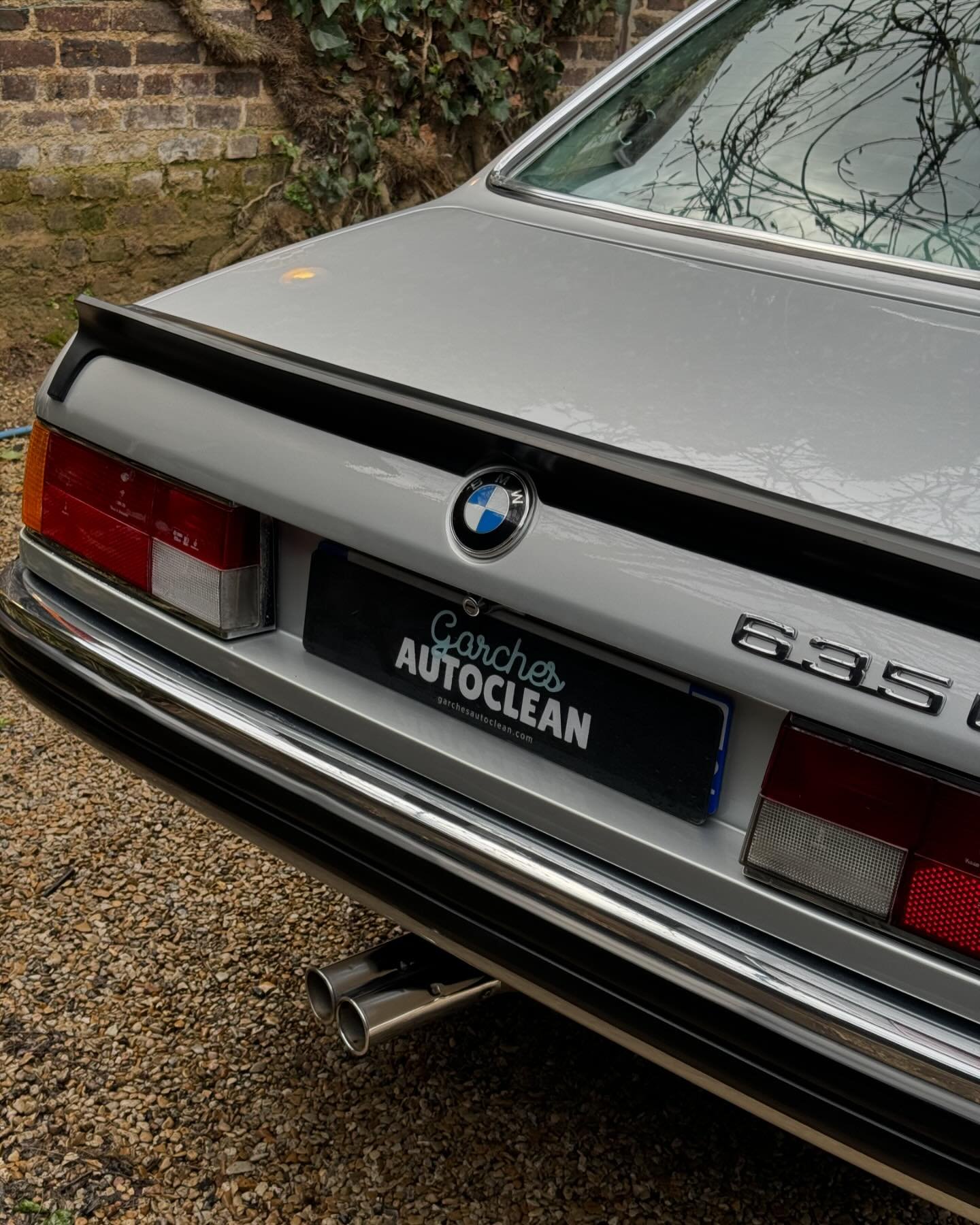 💦Car Staging pour les beaux jours pour cette belle 635 CSI ✨
+Nourissage des cuirs 

#635csi #e24 #bmw635 #bmw #sharknose