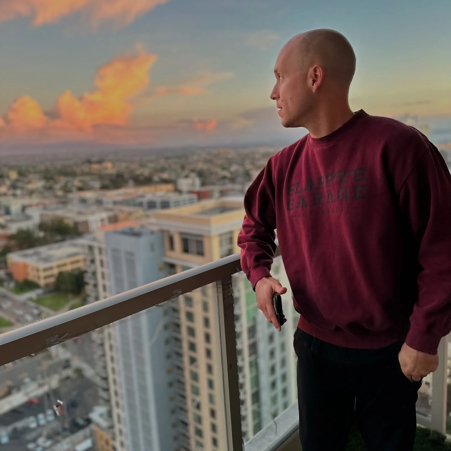 Grateful for the (re)views 🙏🏼

Curious about your options to buy in San Diego? 

Ready when you are! 

📲 858-232-6383
DRE 02111716 | Compass California, III

#homebuyingtips #sandiegorealestate #coronadorealestate #firsttimehomebuyer #realestatewi