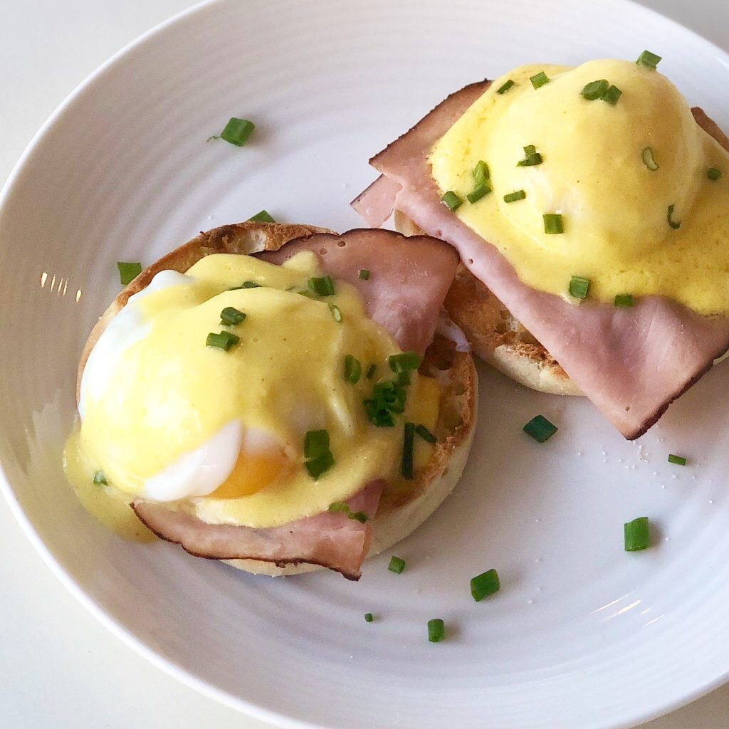 Breakfast with Eggs Benedict, Sous-Vide Style
