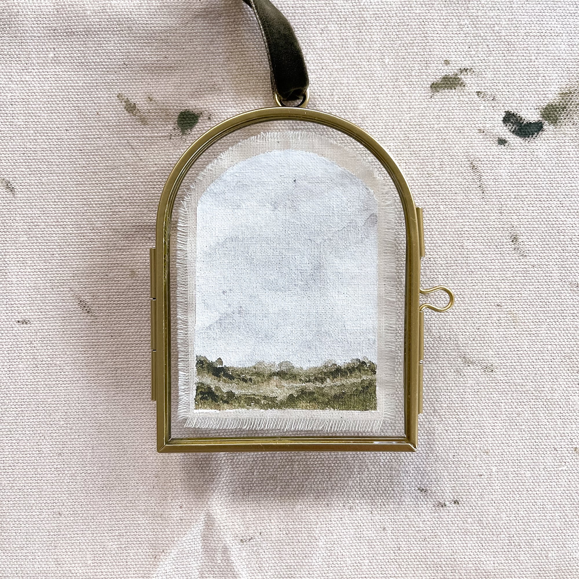 Arched-Landscape-Ornament-3-Raechelle-Marie.jpg