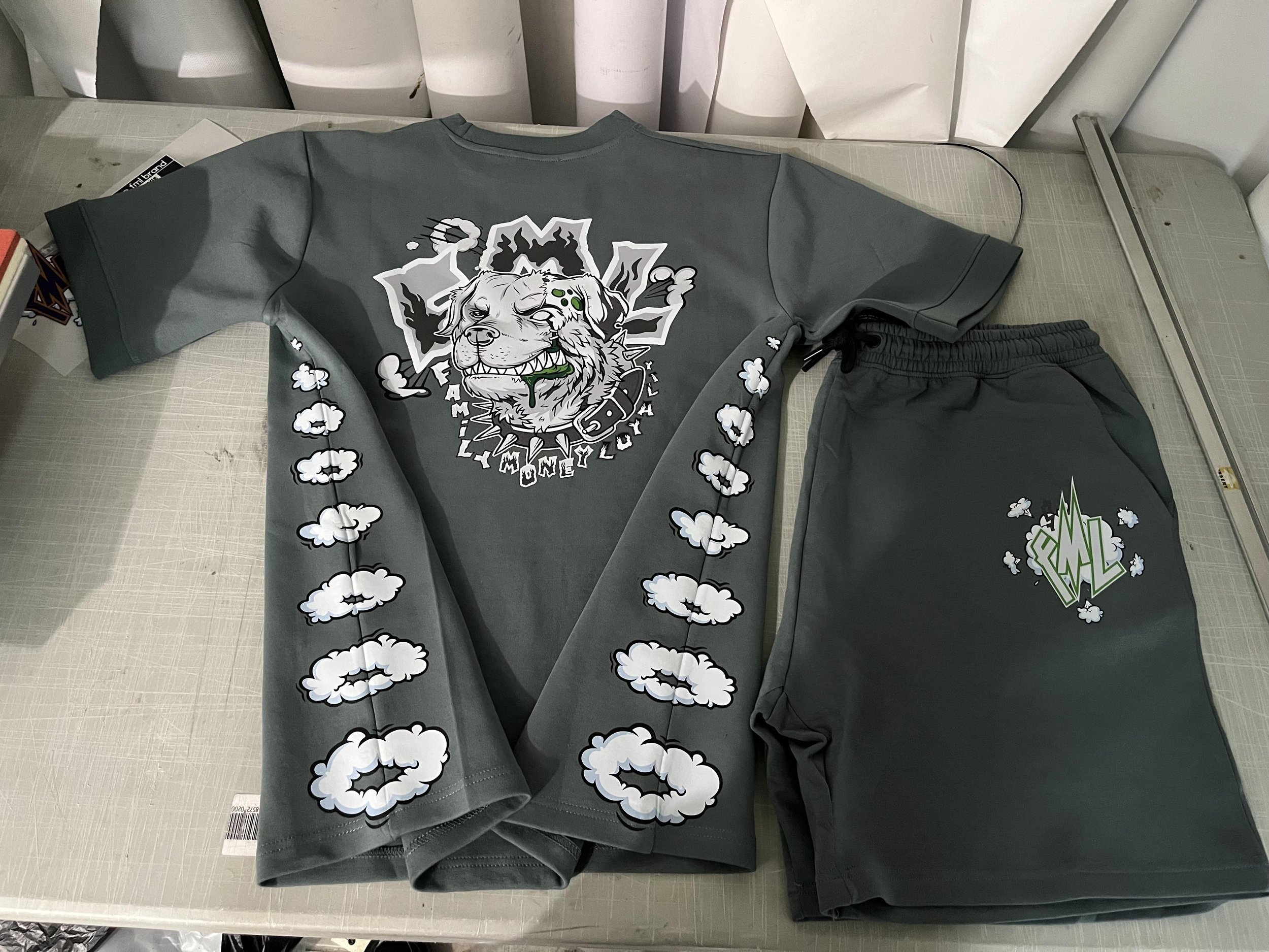 FML “Who Wants Smoke’ sweat short set