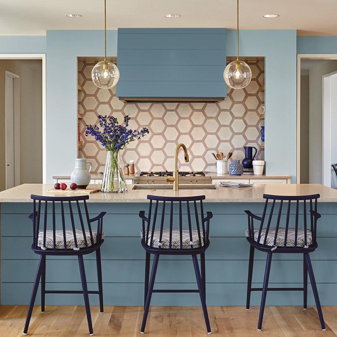 Loving this kitchen color palette from Behr Paint.  Gentle Sea, Dolphin Blue, and Casual Khaki.  #Behrpaint #modernkitchendesign #kitchentrends