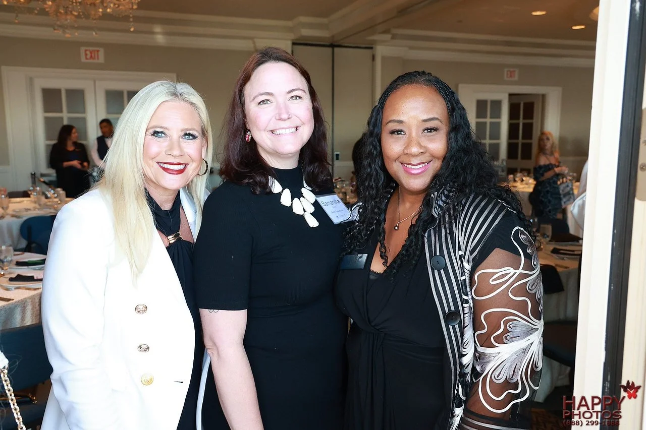 happyphotos 1033_std-X2.jpg