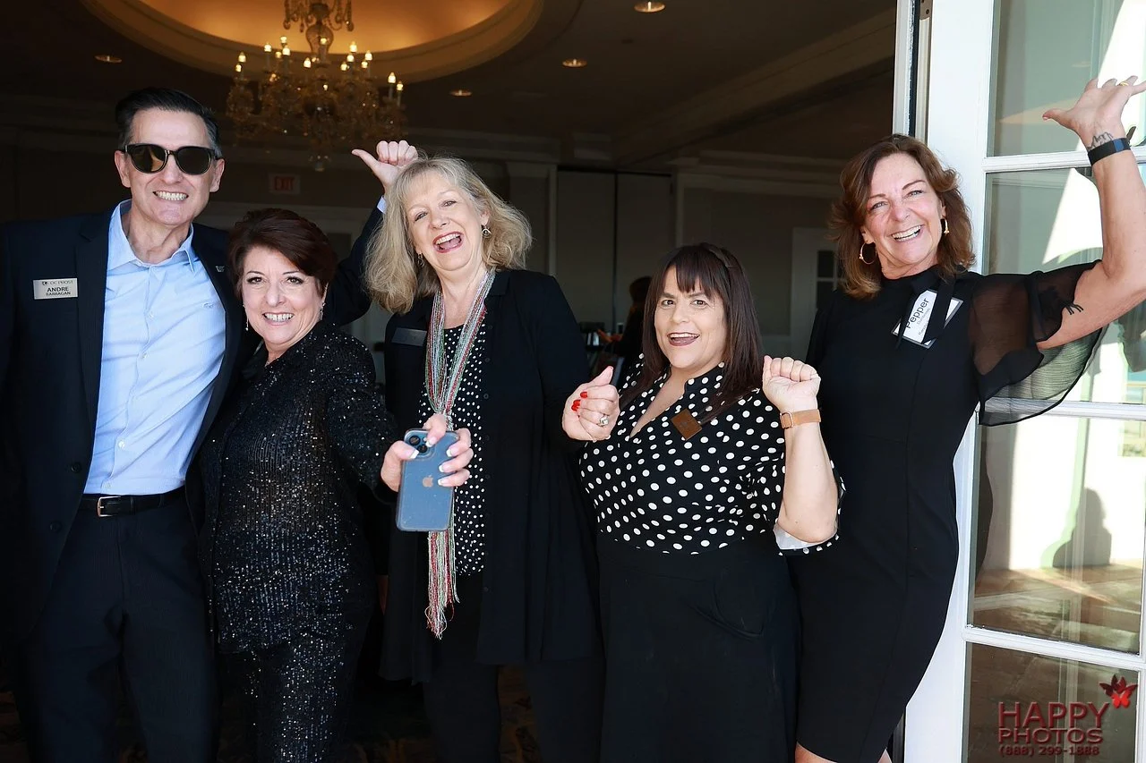 happyphotos 1056_std-X2.jpg