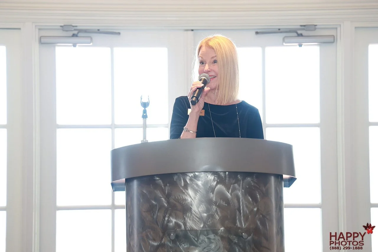 happyphotos 1086_std-X2.jpg