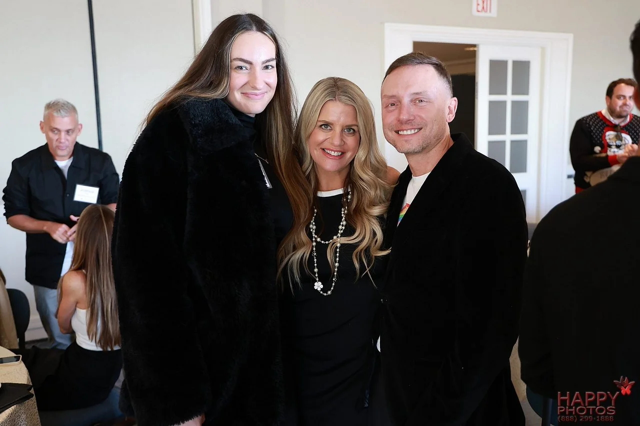 happyphotos 1203_std-X2.jpg