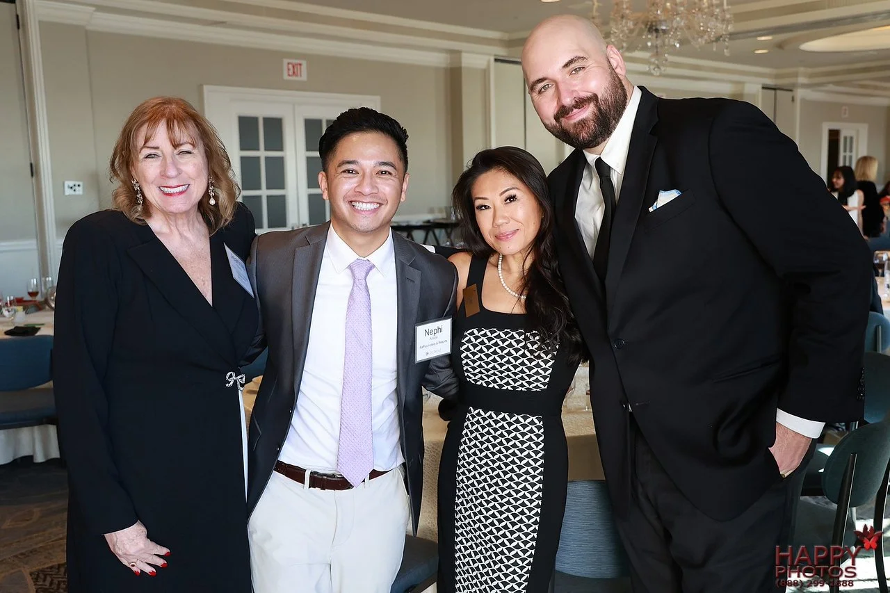 happyphotos 1211_std-X2.jpg