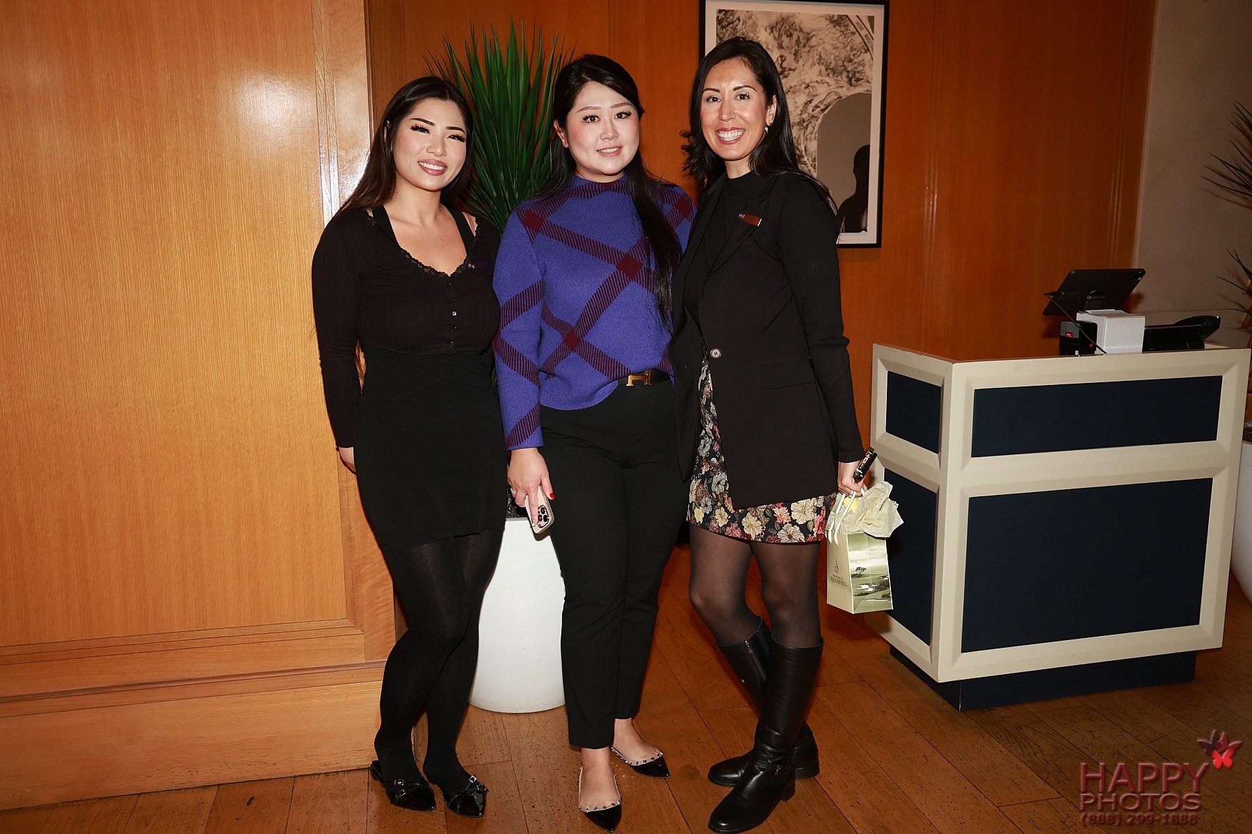 happyphotos 1087_std.jpg