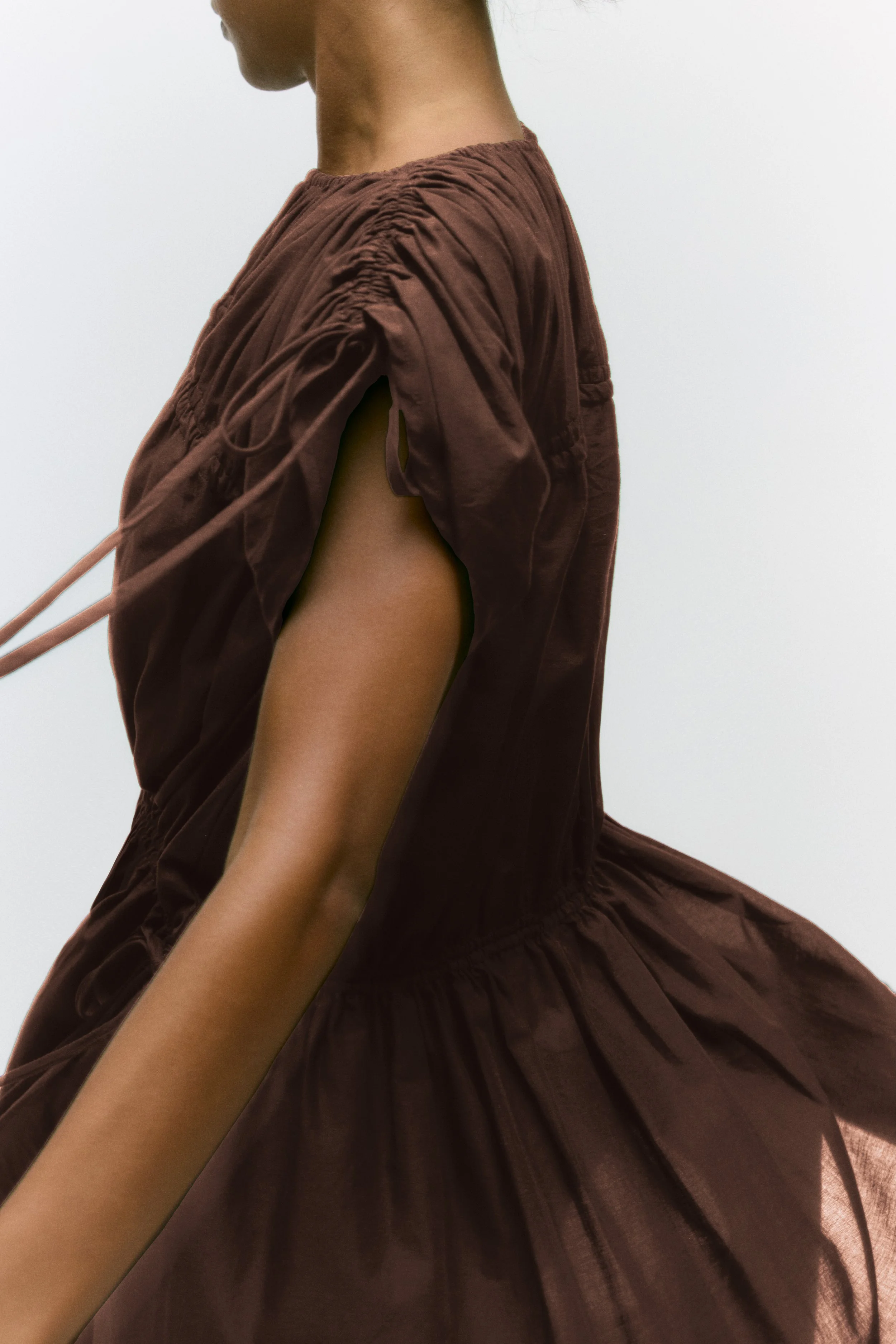 Akemi (Dusty Brown) - 1.jpg