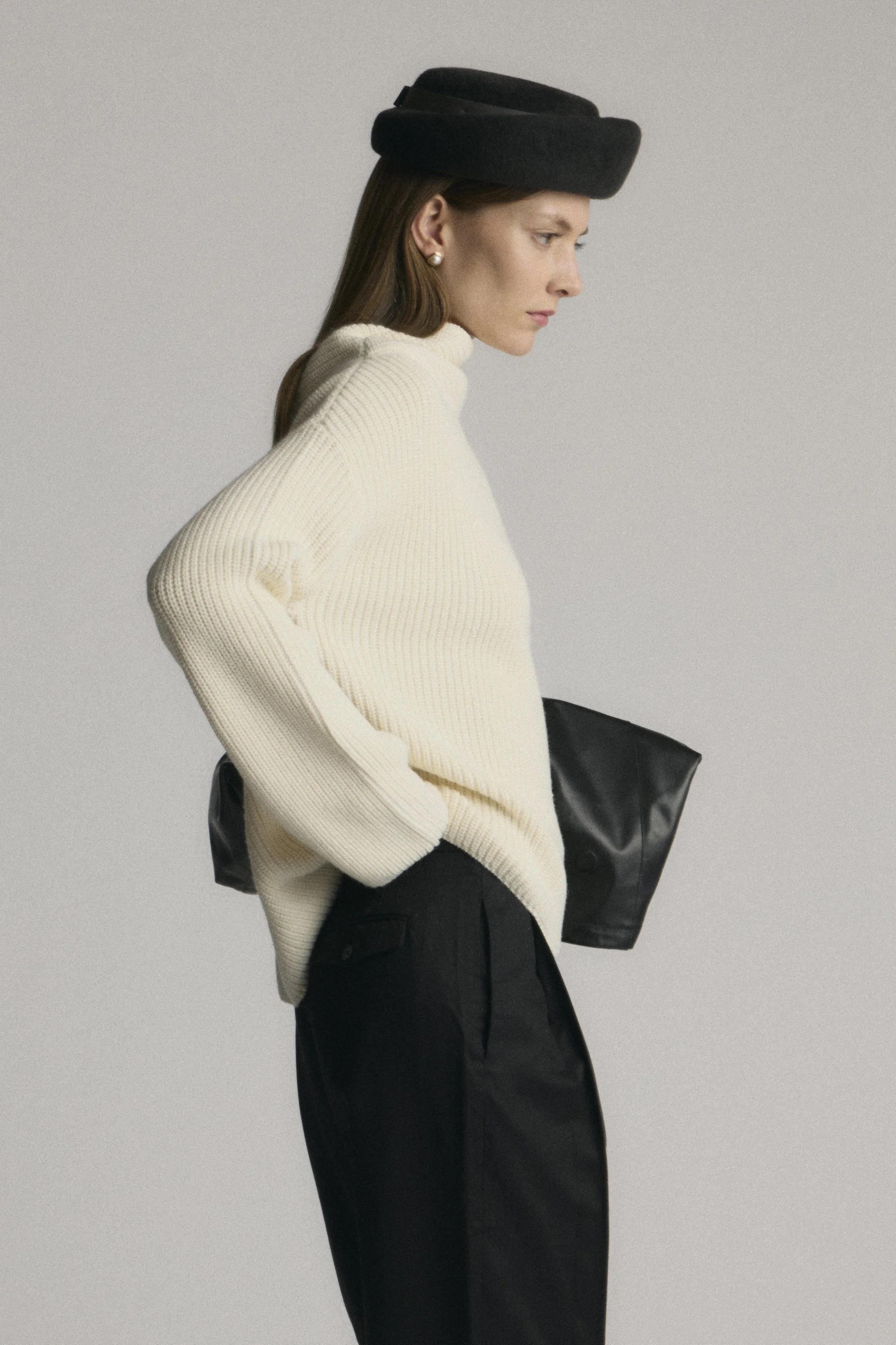 Julisa (Cream) + Lucia (Black) - 3.jpg