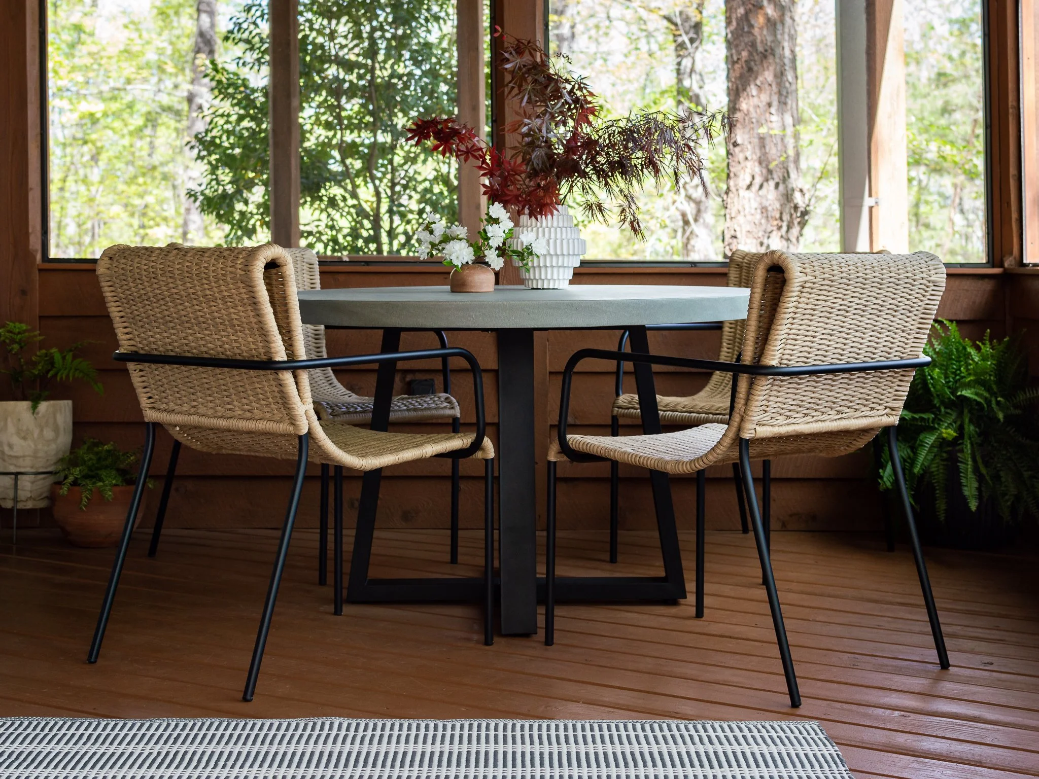 SR Outdoor 1.jpg