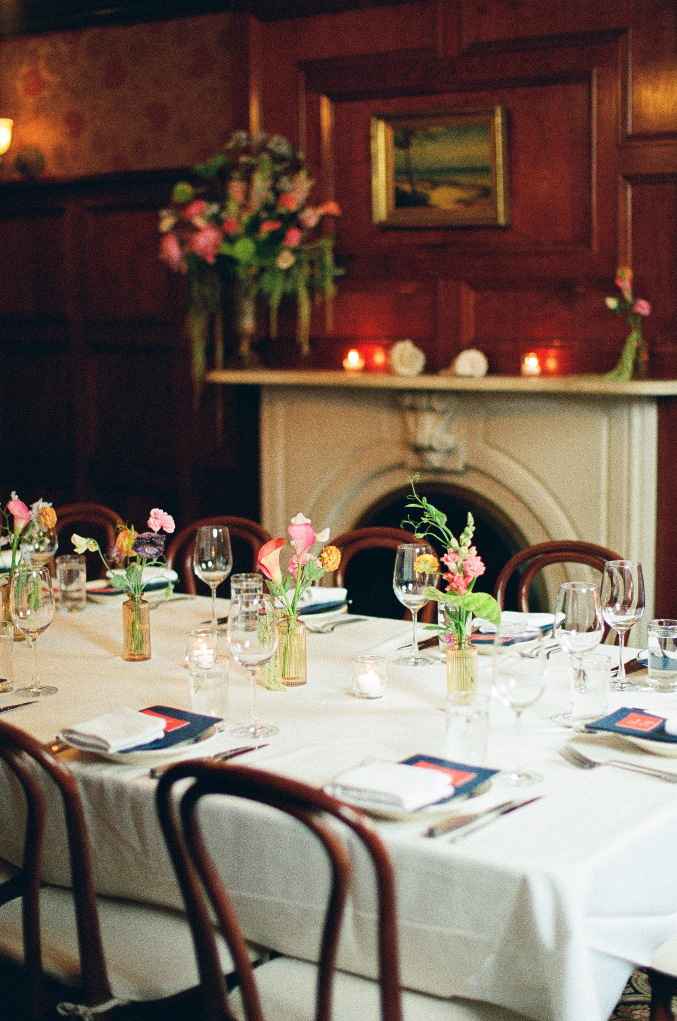 Chic colorful NYC wedding flowers