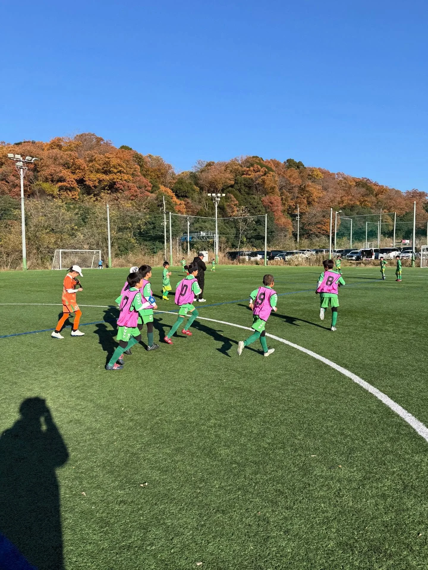 2025/12/6  U10 R
奈良テソロさん主催のYF交流戦に参加。25分を4本と20分を2本を頑張りました。いろいろなチームと対戦する中で、出来るようになった部分と、まだまだ力不足な部分が明確に💡チームとて戦うためには全員がレベルアップしないといけません。
オーヤマカップ代表決定戦までの1カ月。伸びしろだらけのRチーム、前進あるのみです！

対戦頂いたチームの皆様、ありがとうございました！今後とも宜しくお願い致します！
応援・サポート頂いた保護者の皆様、ありがとうございました！

#ジュ