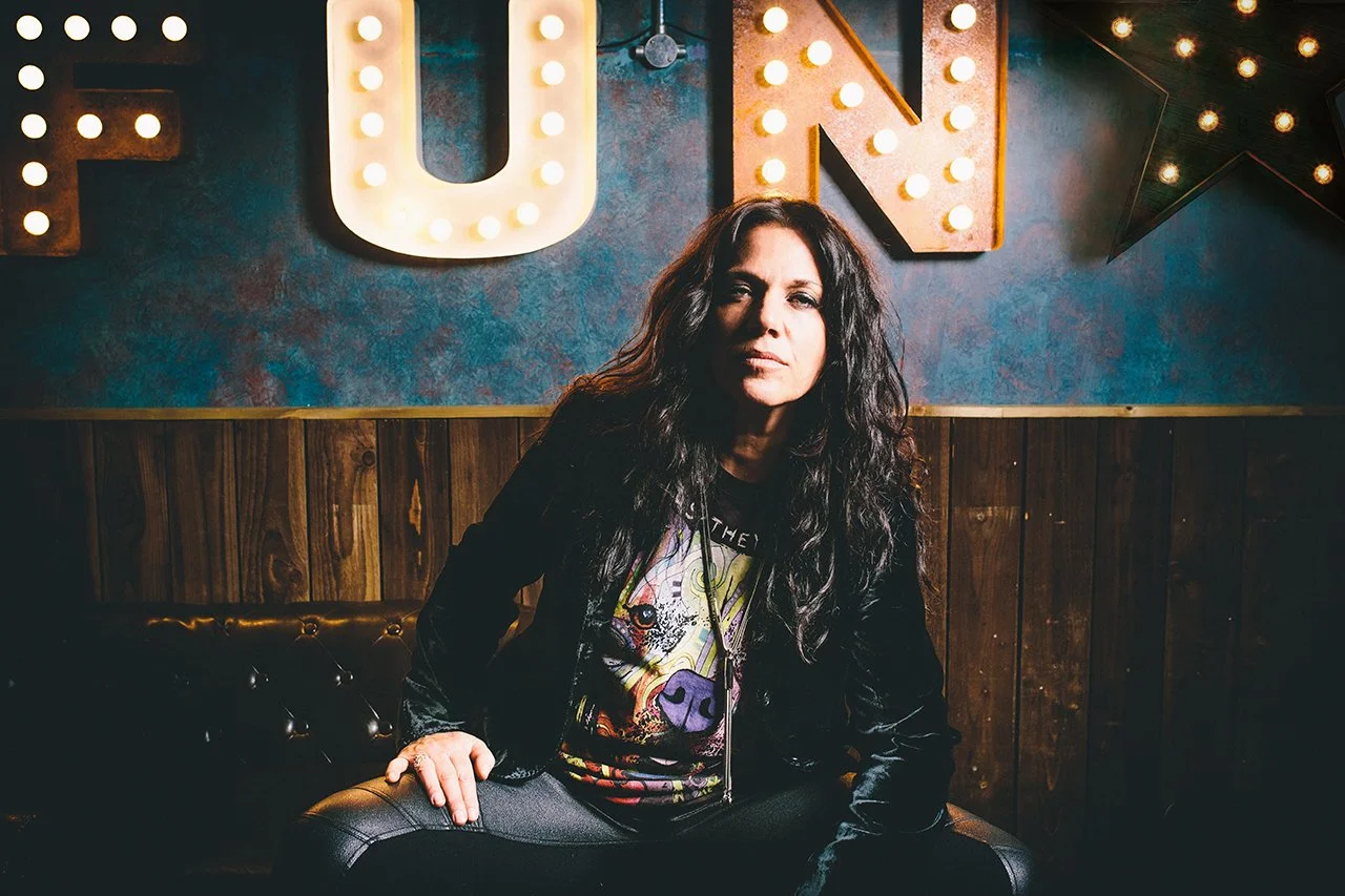 Sari Schorr portrait
