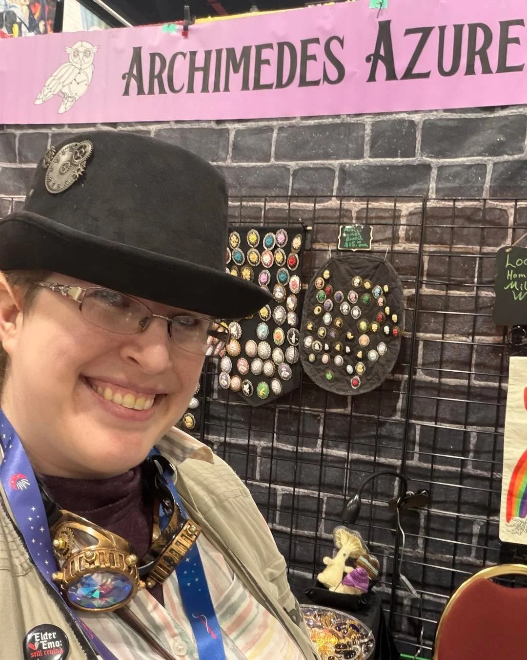 We had a crazy last few days! We were at Anime Milwaukee helping out a friend at their booth! Met up with some friends and made new ones! 

Now we&rsquo;re back to the grind! New things coming soon! 

 #amke #pixmeups