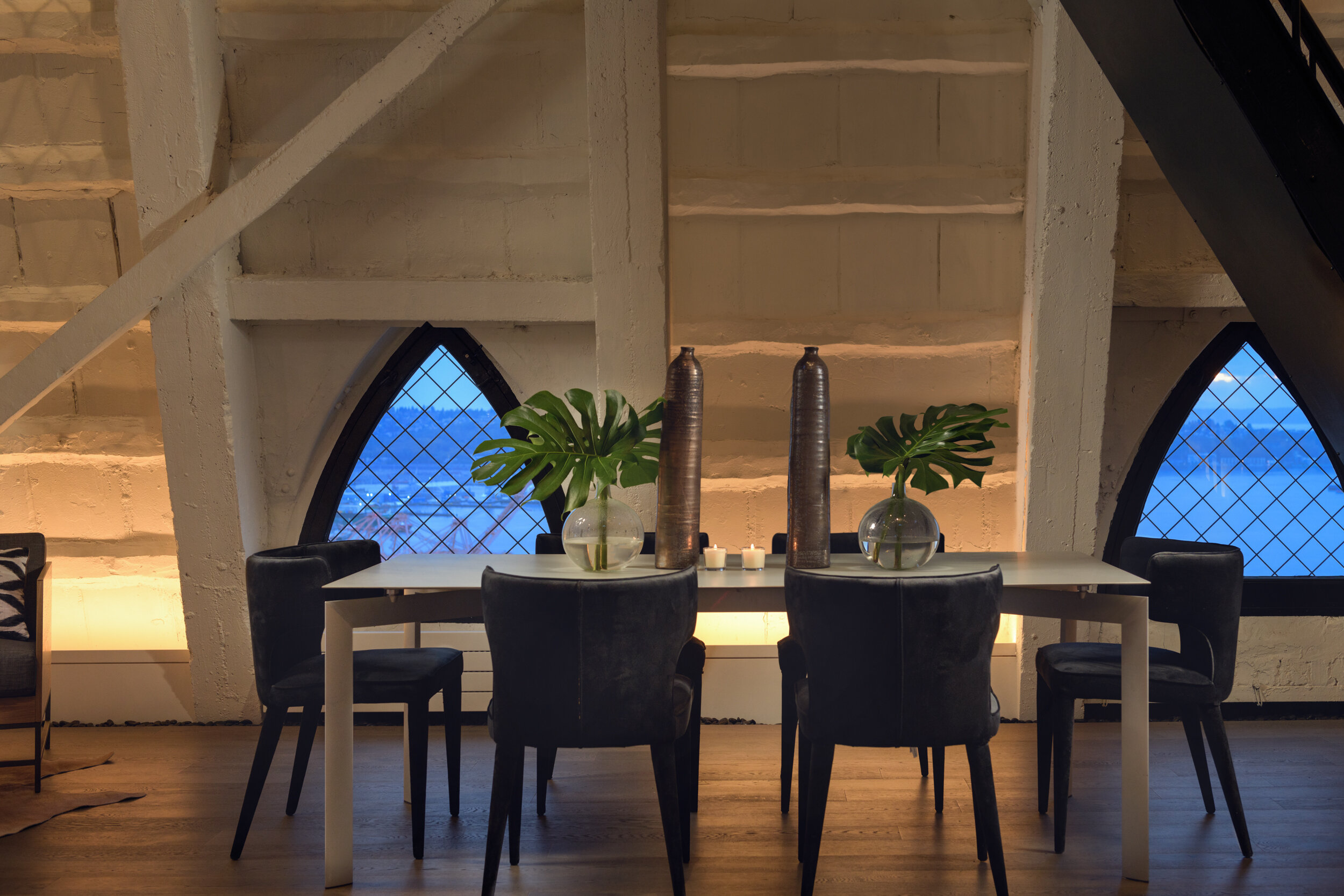 Dining_02_Art_Removed_WEB.jpg
