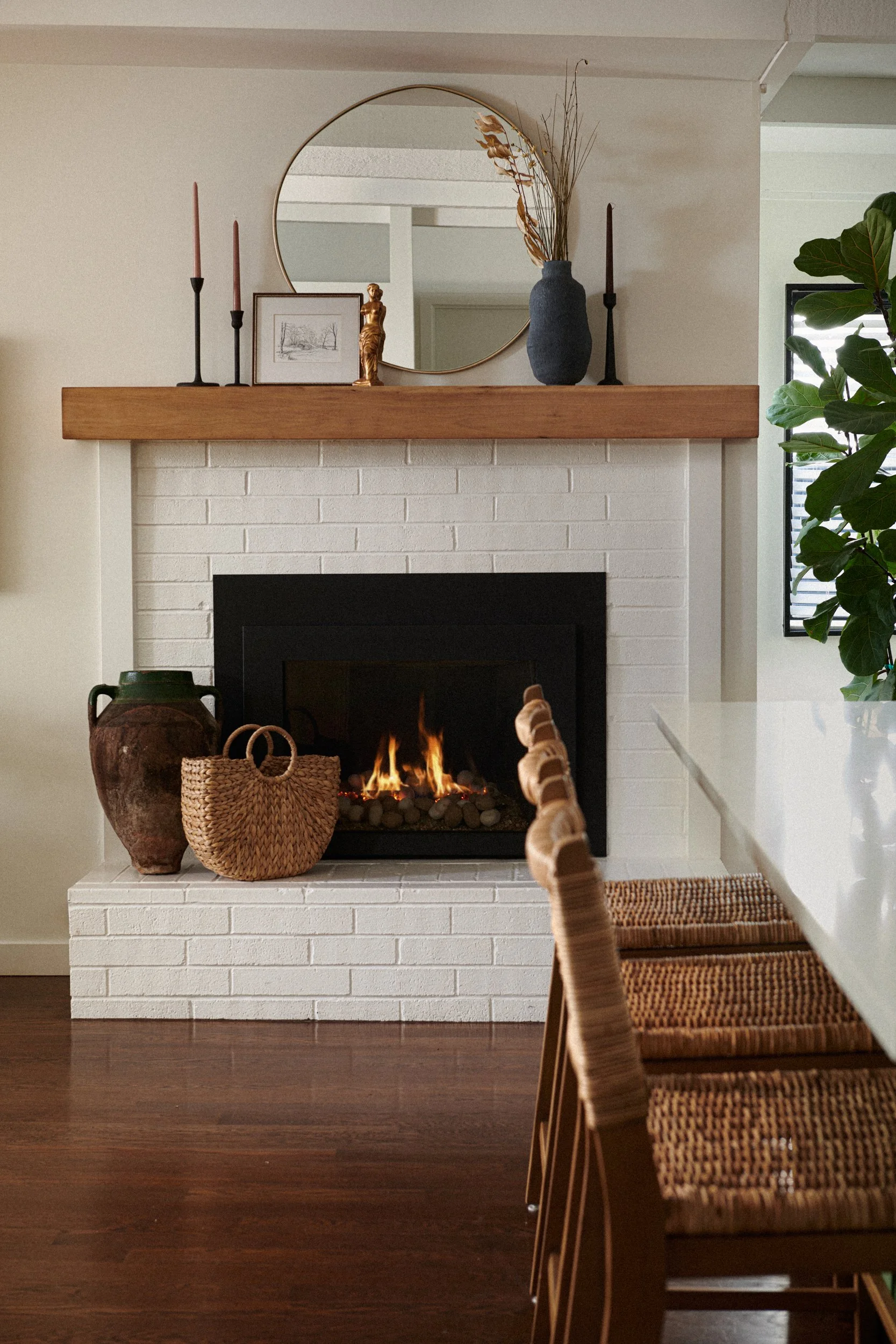 Fireplace_WEB.jpg