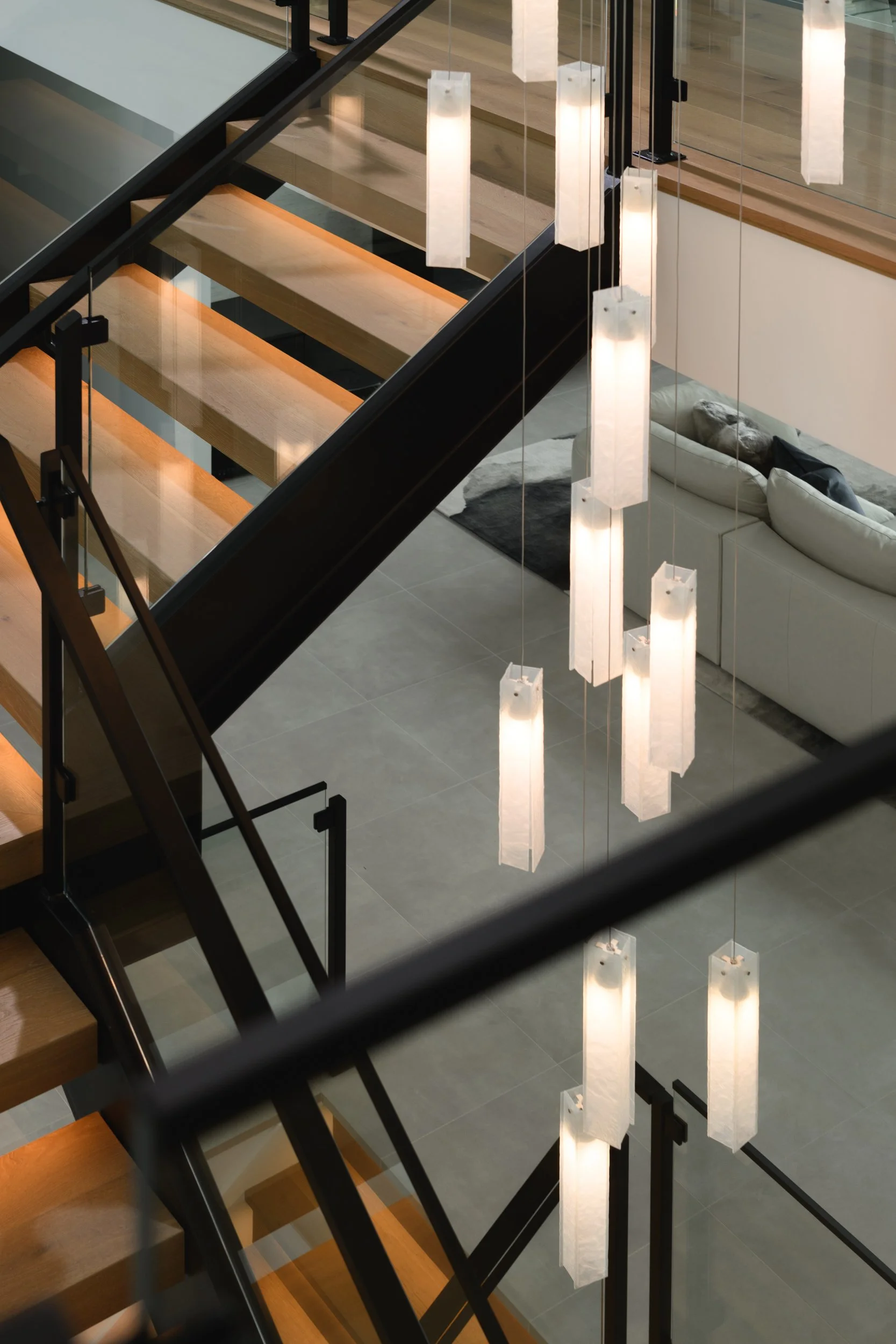 Light_Fixture_1_WEB.jpg