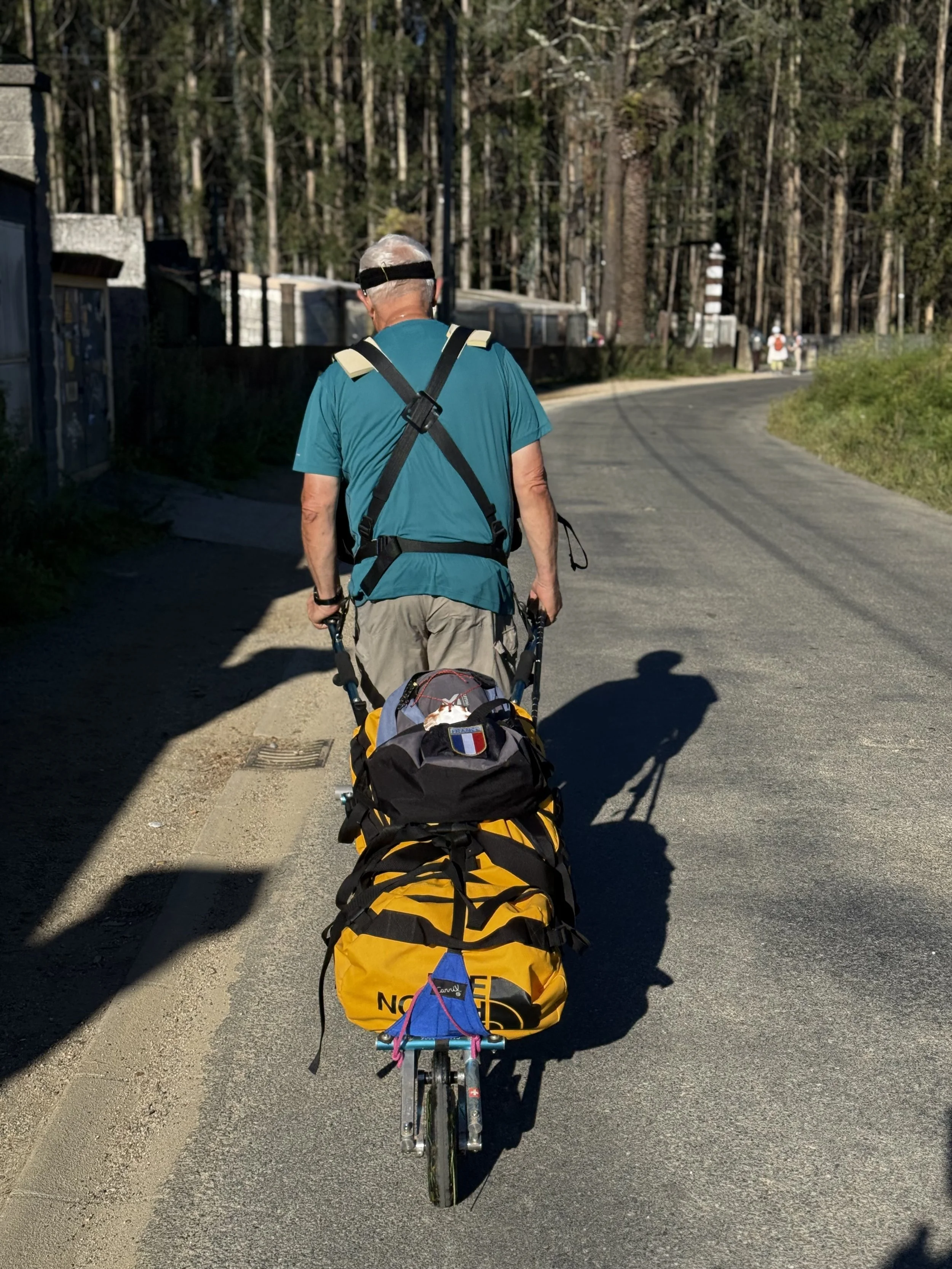 Hauling belongings camino de santiago