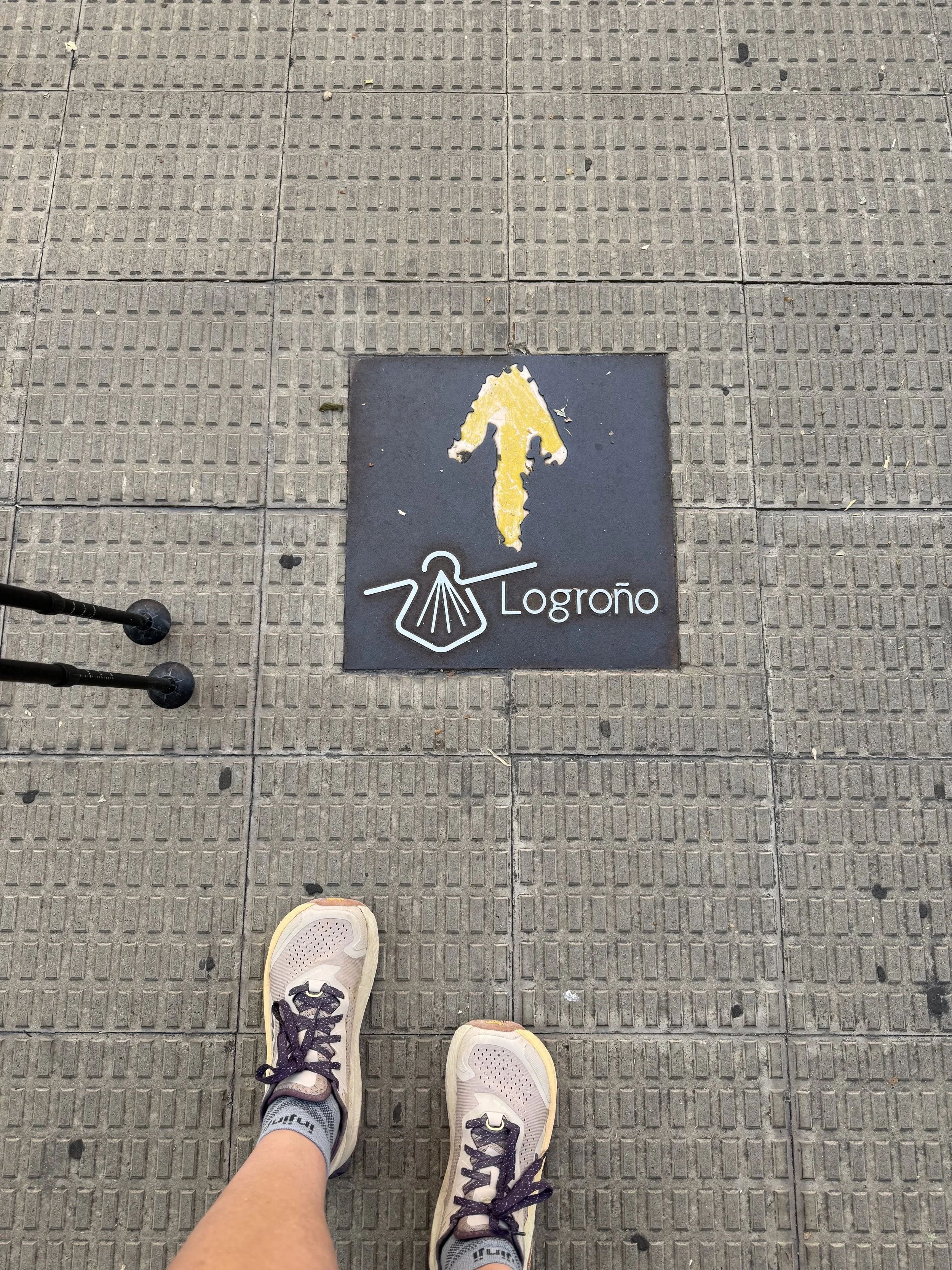 Logroño camino de santiago path sign